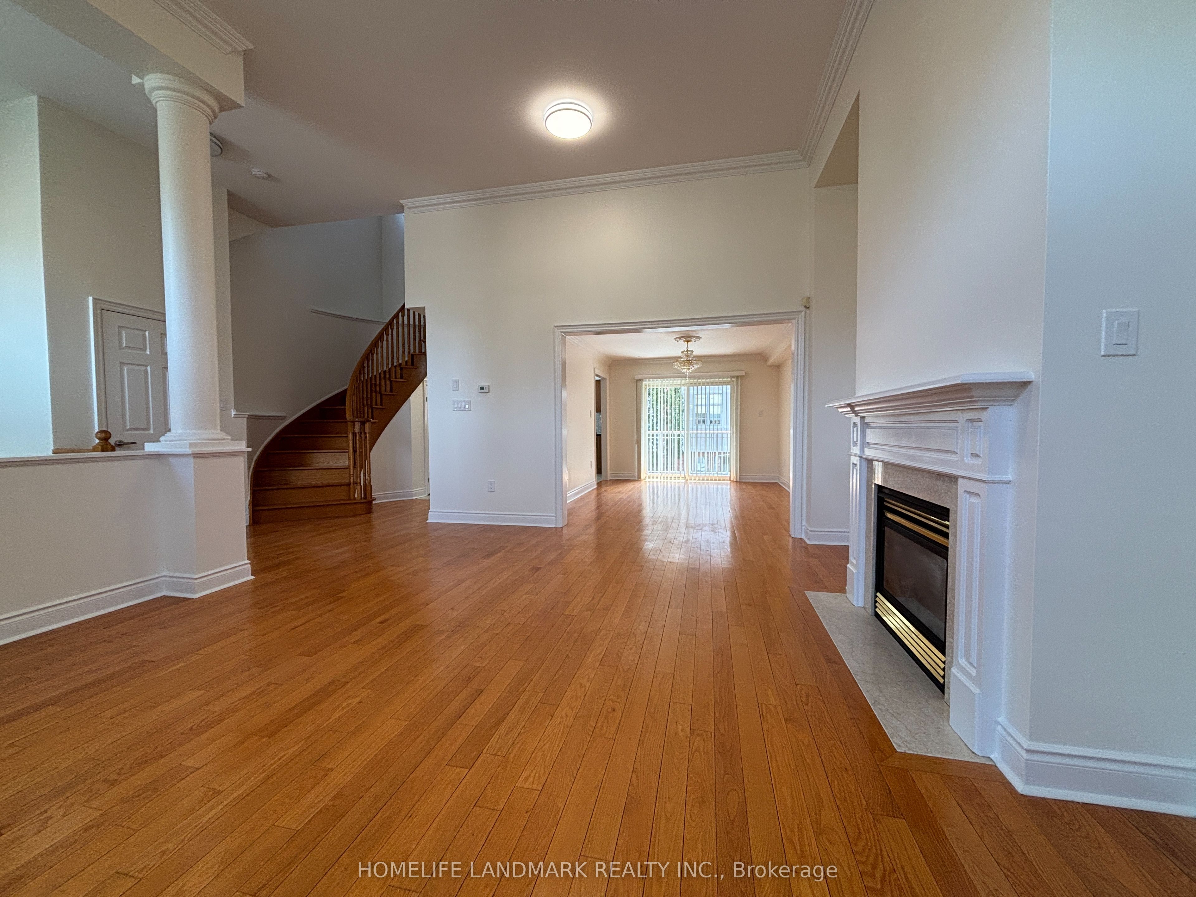 168 Legends Way Property Photo 6