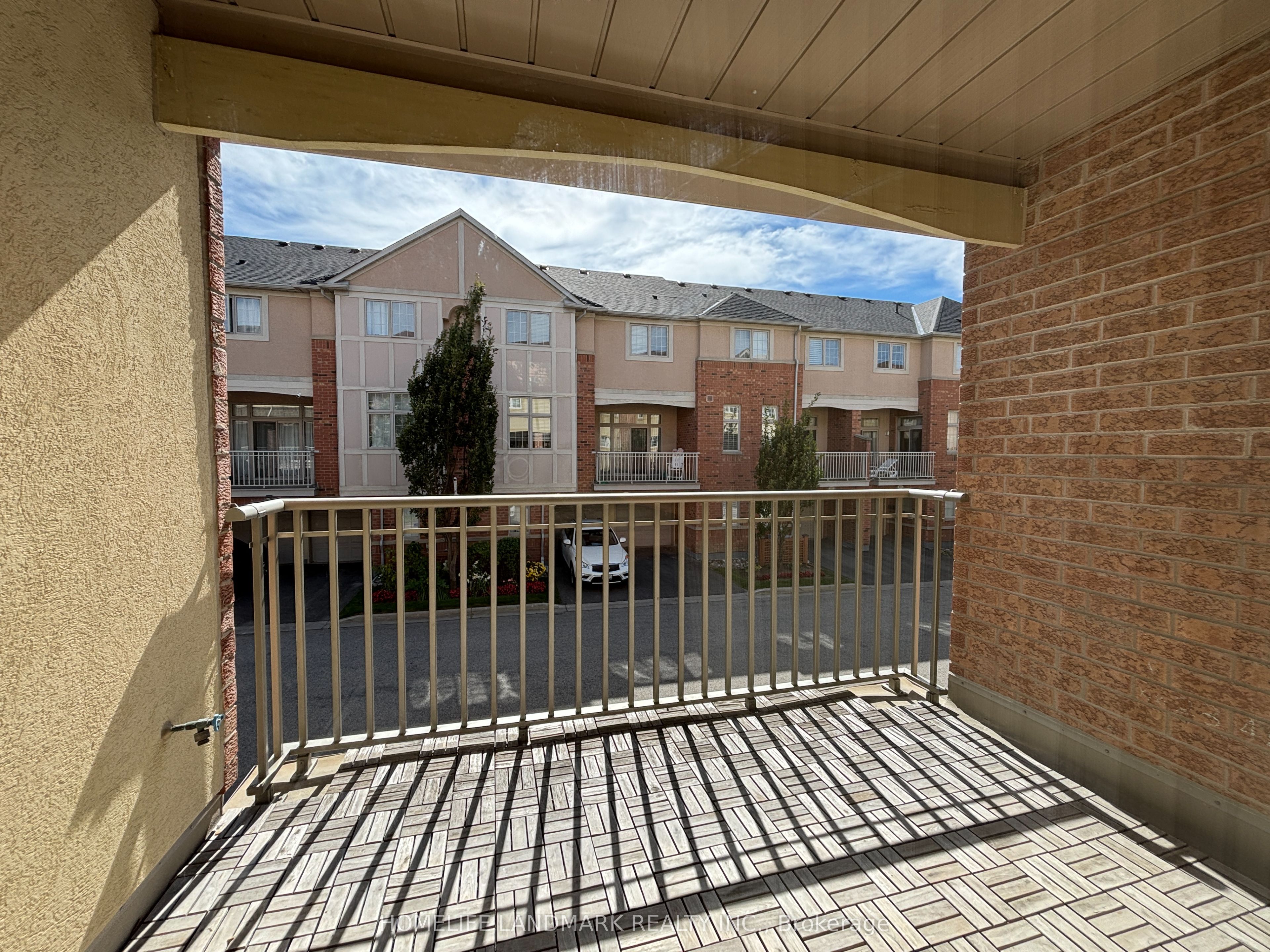 168 Legends Way Property Photo 10