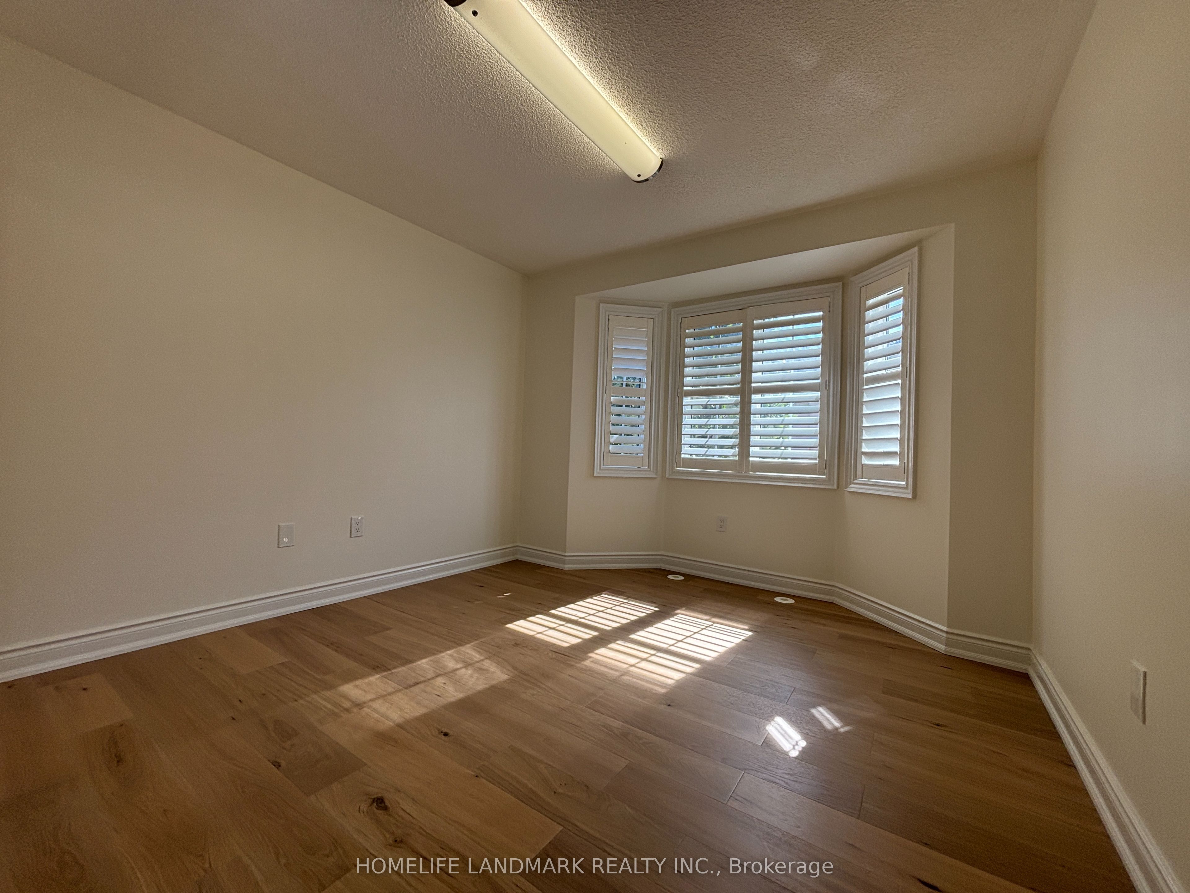 168 Legends Way Property Photo 16