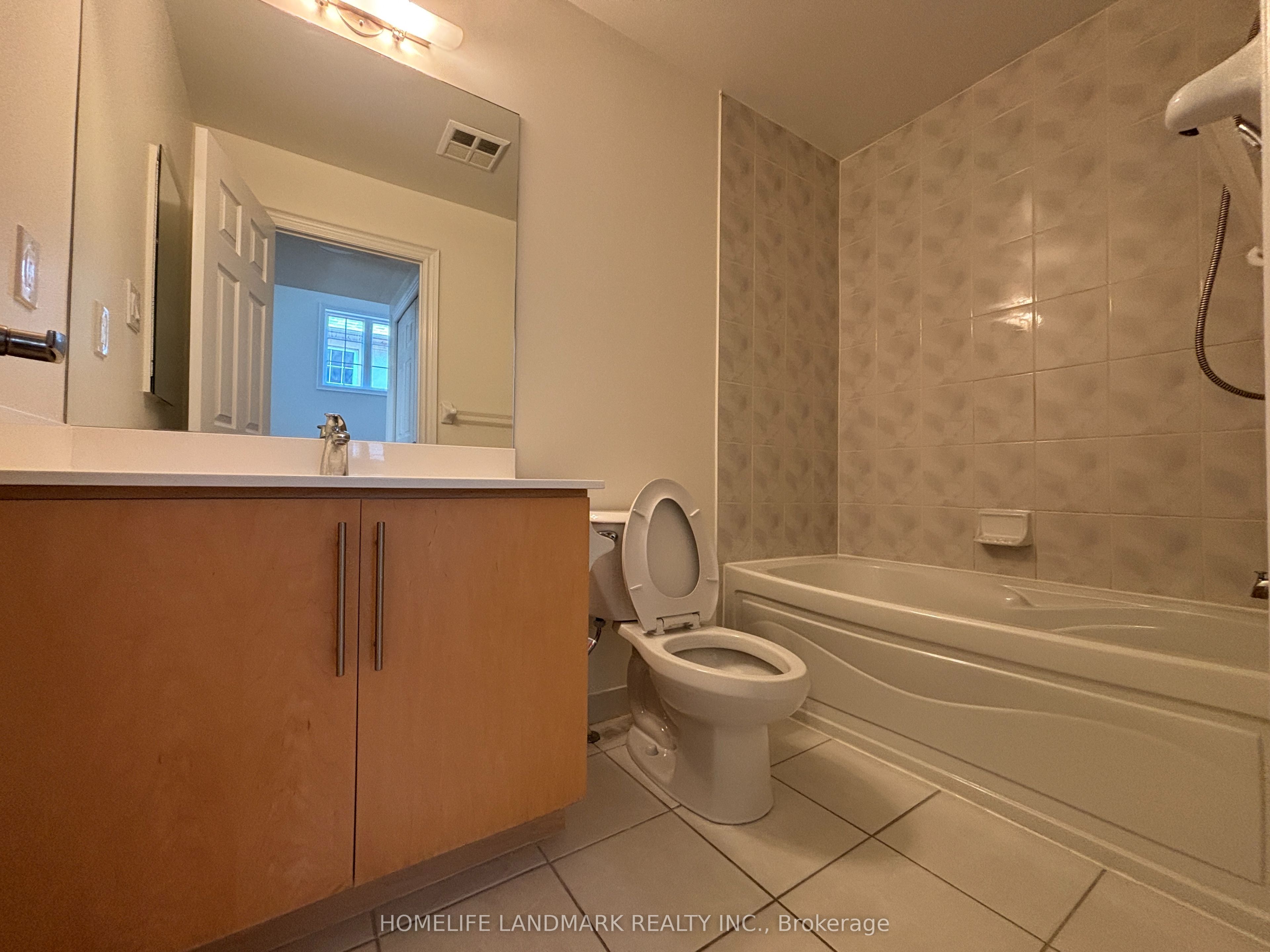 168 Legends Way Property Photo 18