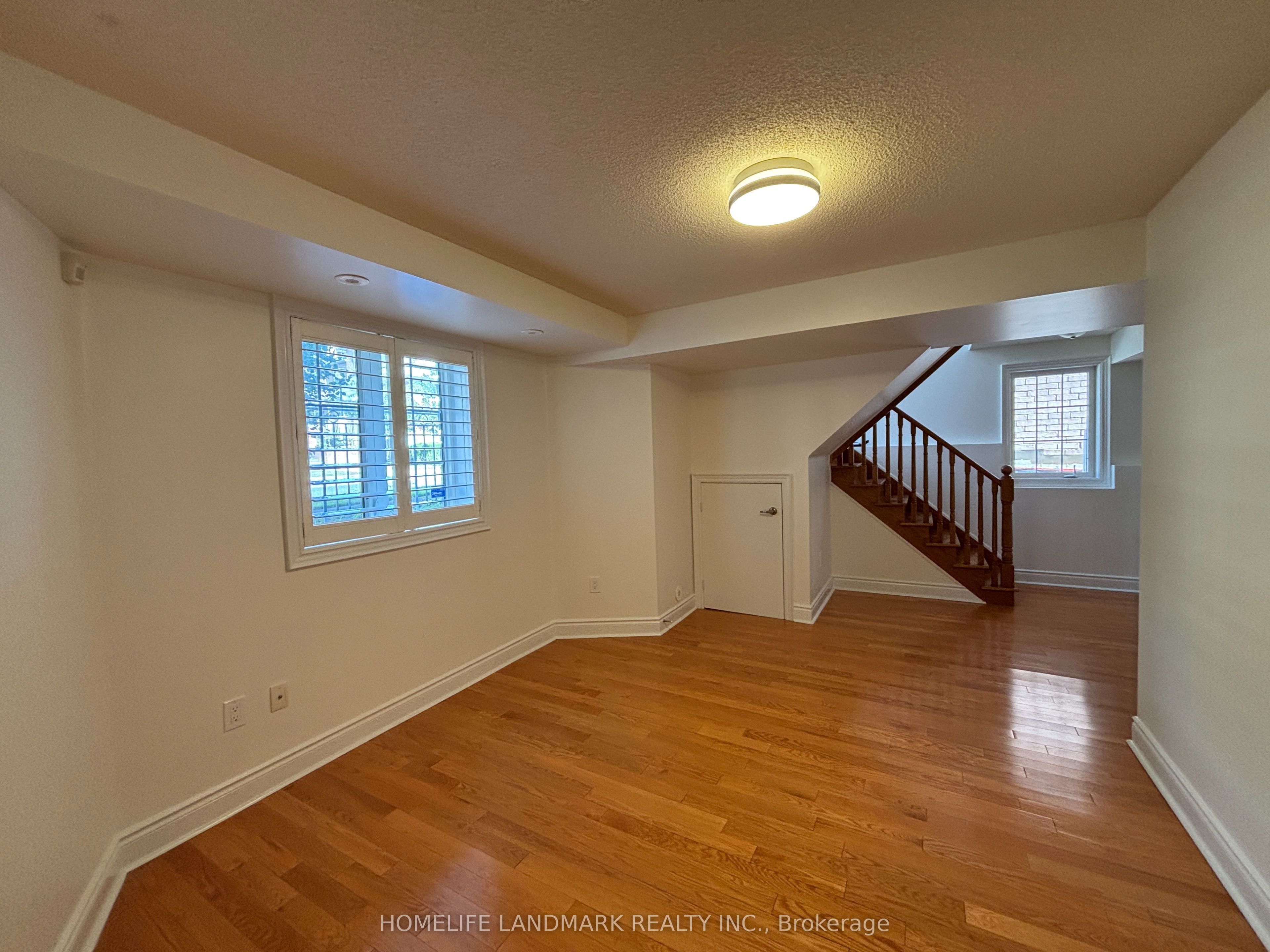 168 Legends Way Property Photo 20