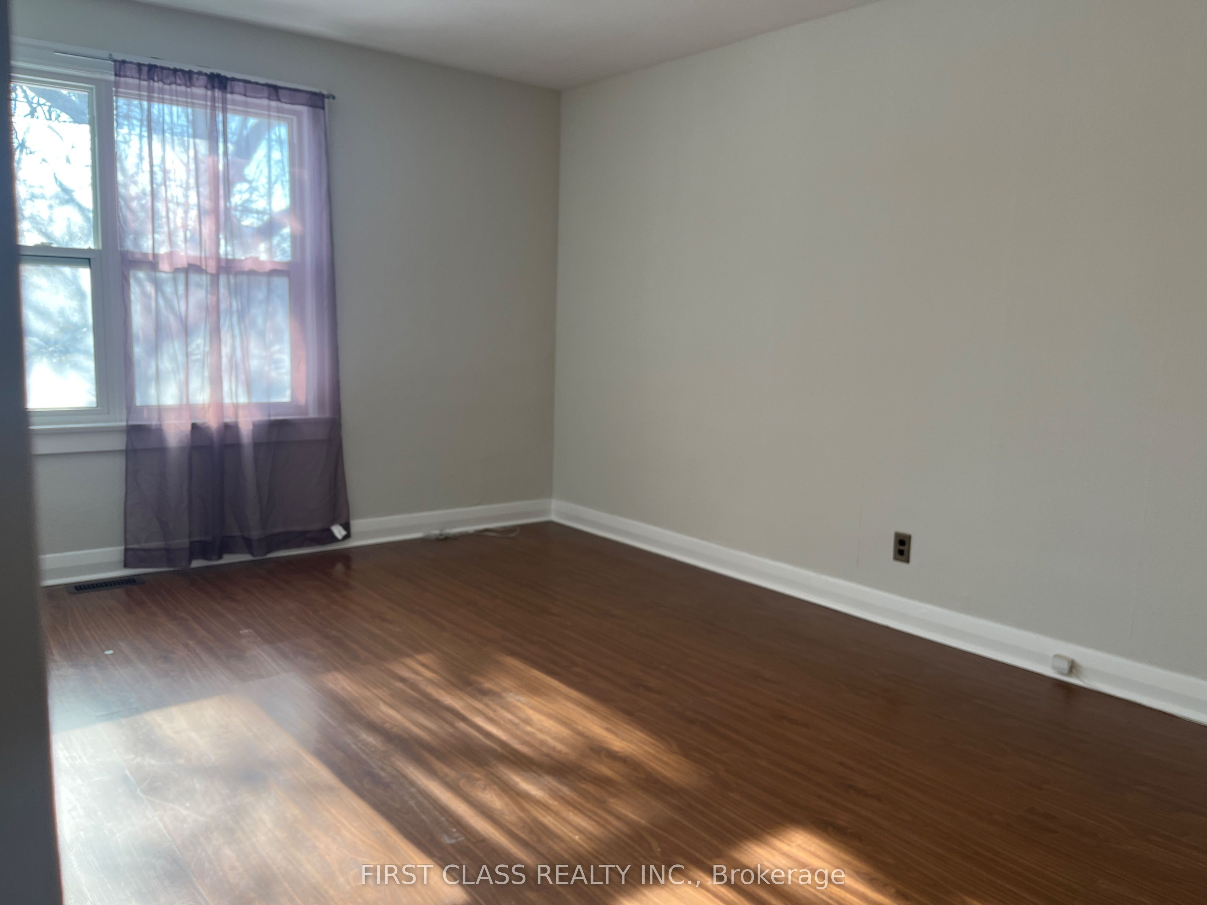 66 North Lake Road Property Photo 5