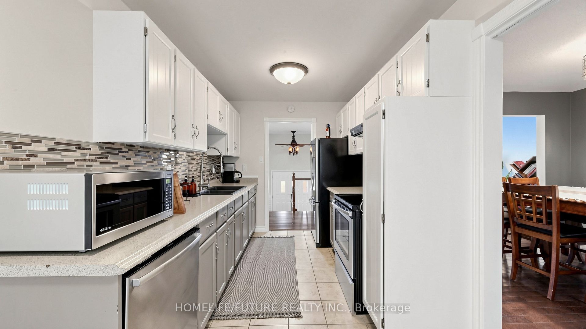 3906 Rosemary Lane Property Photo 12