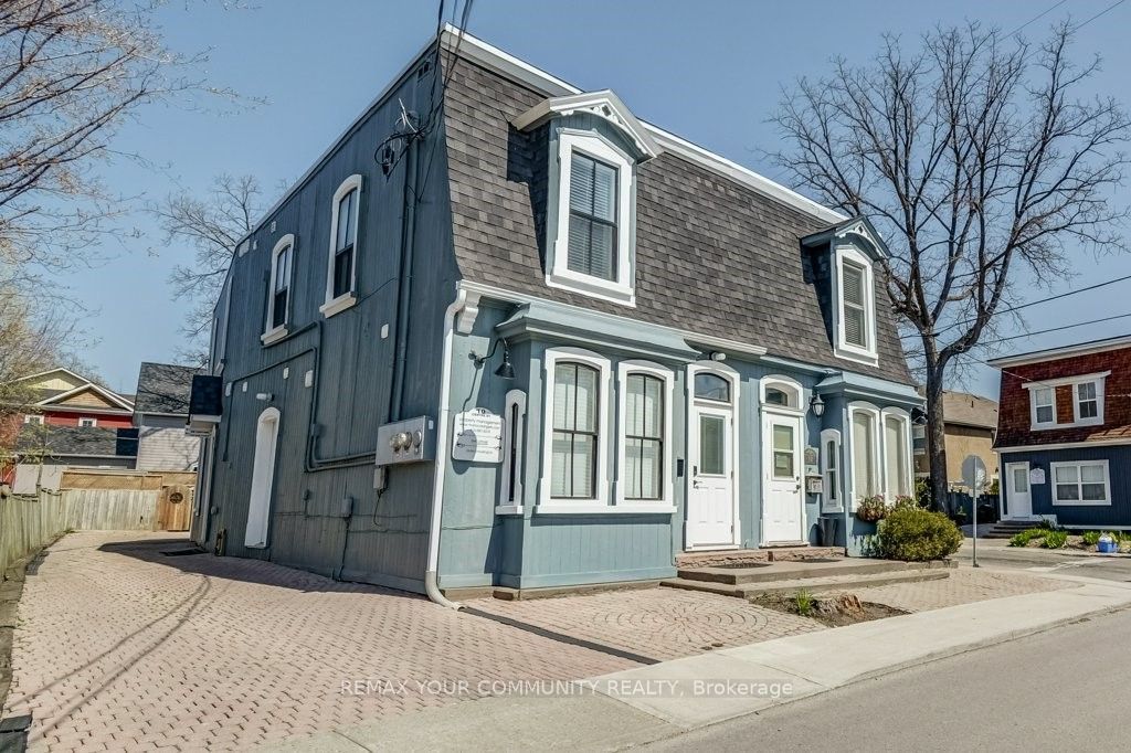 10 Centre Street Property Photo 1