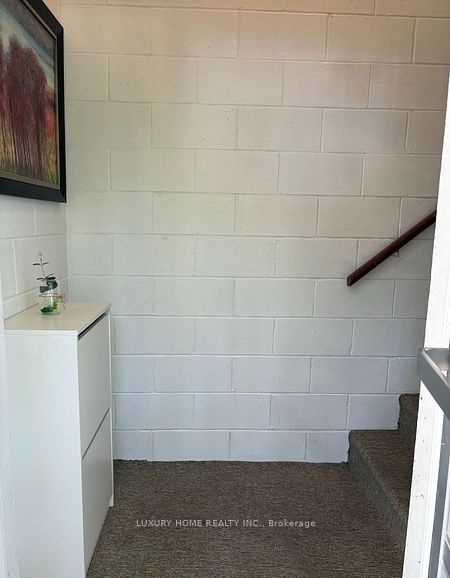 186 King Road Property Photo 20