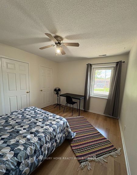 186 King Road Property Photo 25