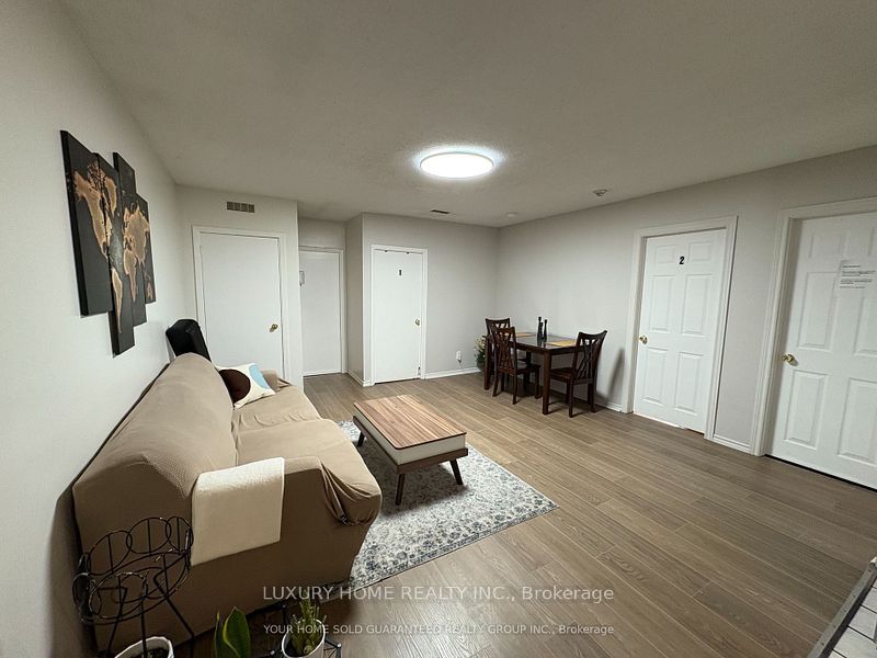 186 King Road Property Photo 29