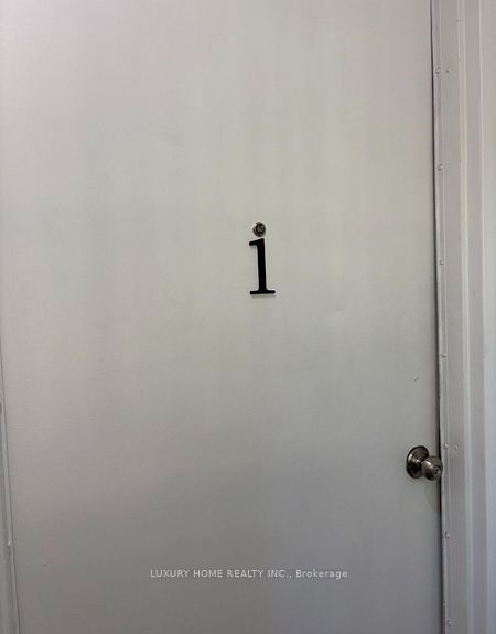 186 King Road Property Photo 30