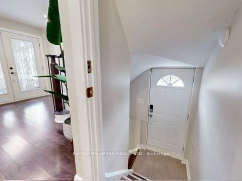 238 Rumble Avenue Bsmt Property Photo 2