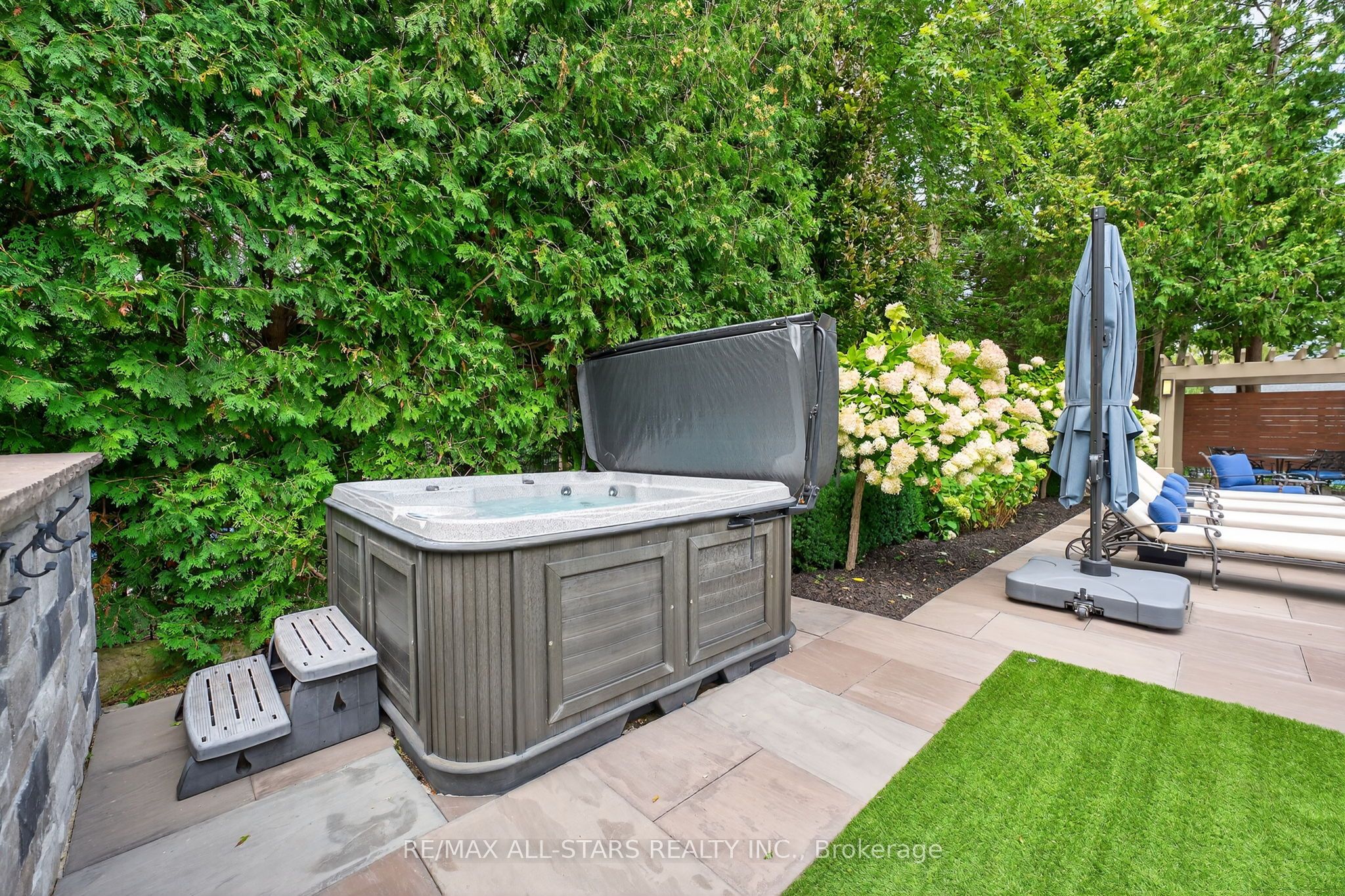 126 Hillview Road Property Photo 45