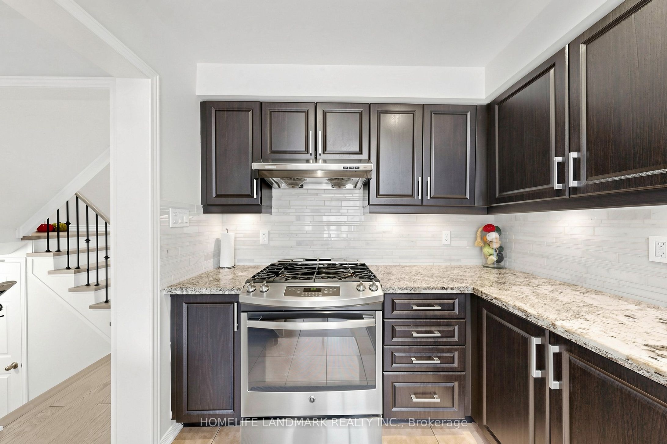247 Mingay Avenue Property Photo 17