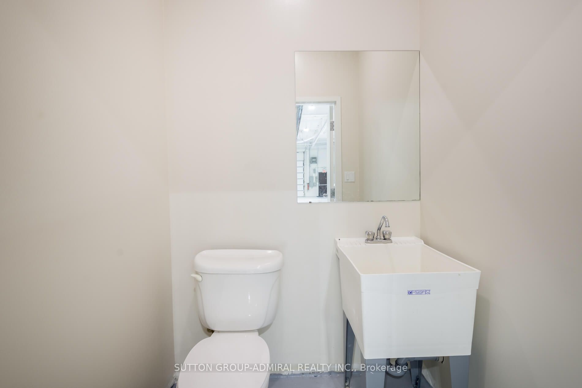 3300 Steeles Avenue W 14 Property Photo 16
