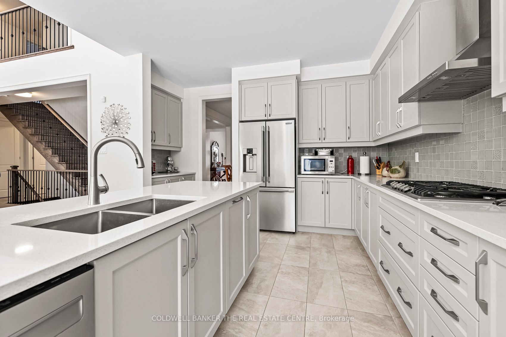 28 Bellflower Crescent Property Photo 11