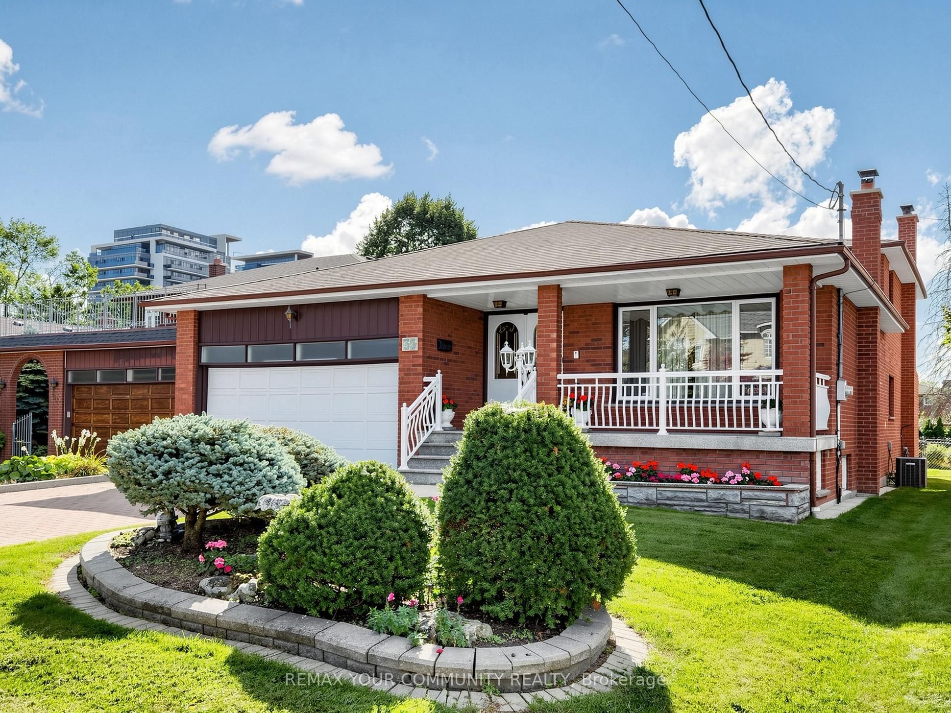 35 May Avenue Property Photo 2