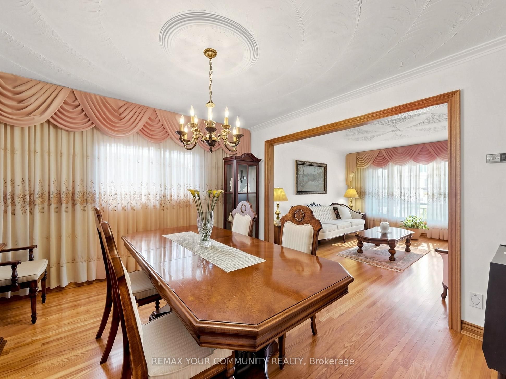 35 May Avenue Property Photo 8