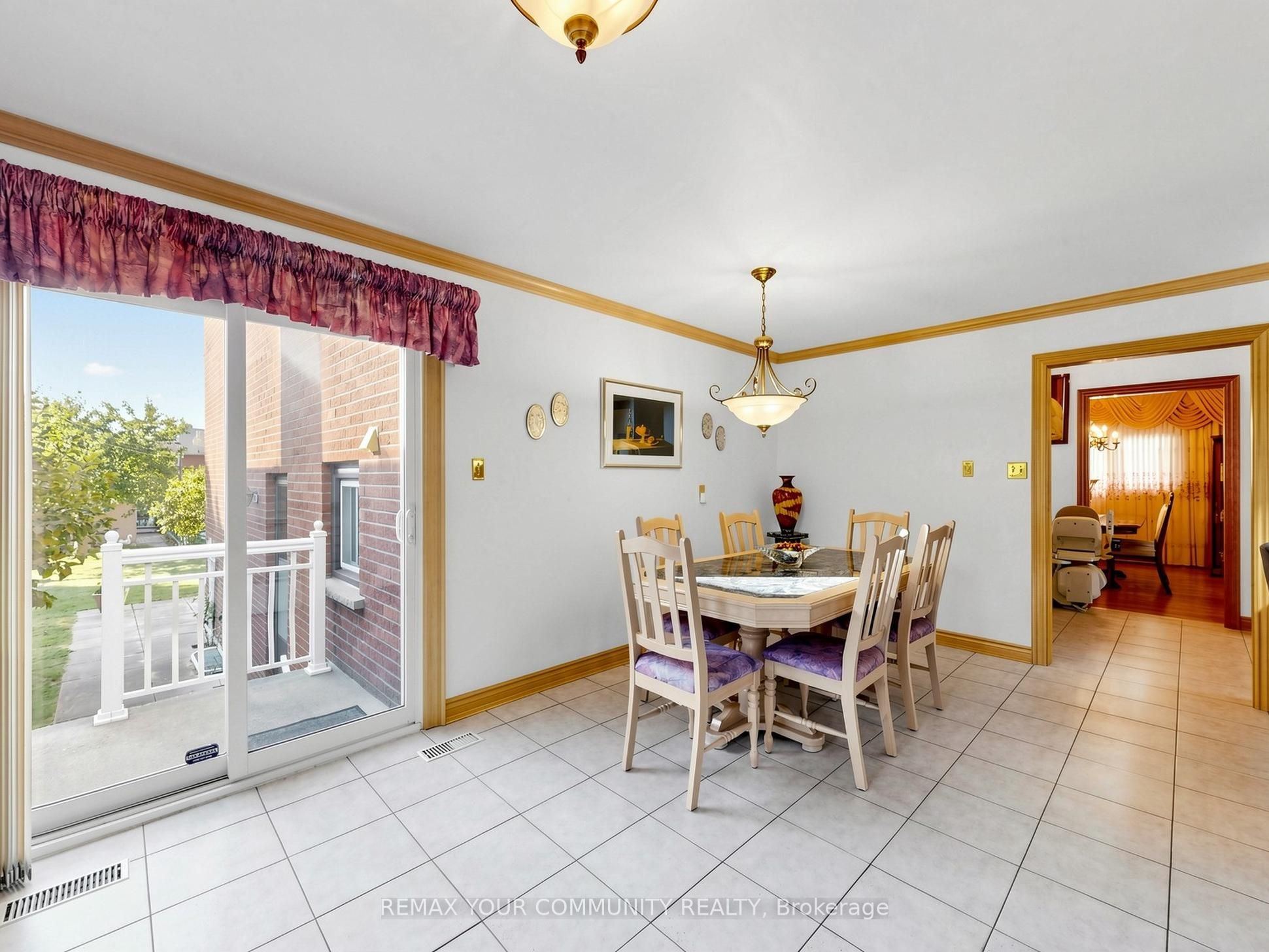 35 May Avenue Property Photo 12