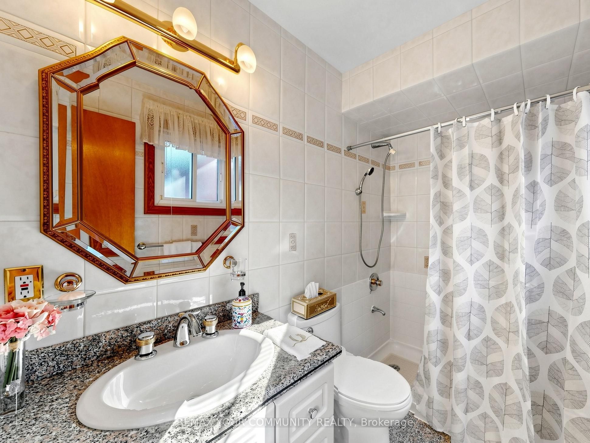 35 May Avenue Property Photo 19