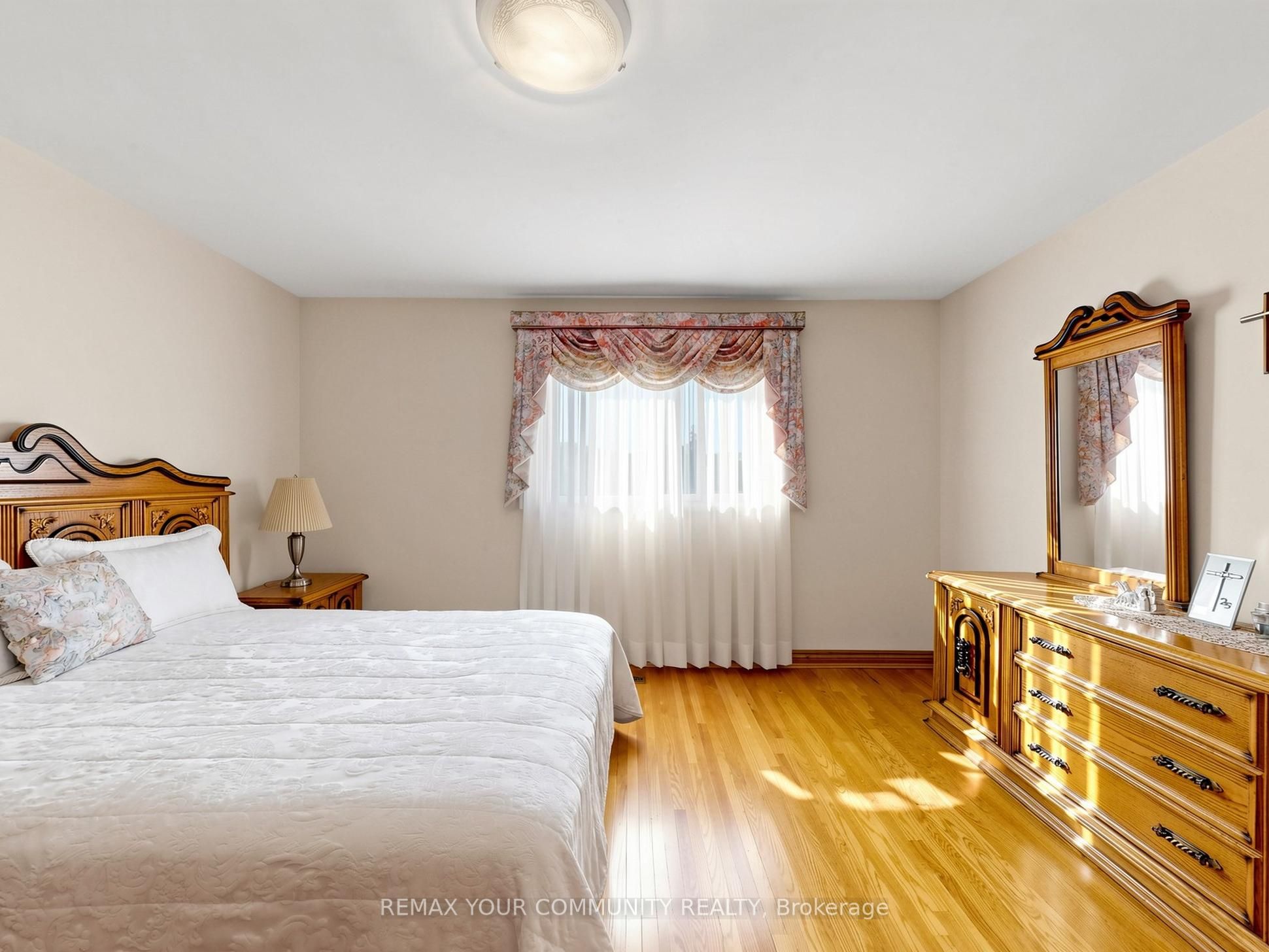 35 May Avenue Property Photo 23