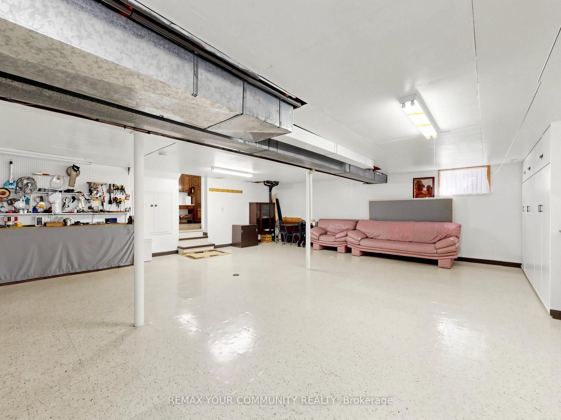 35 May Avenue Property Photo 36