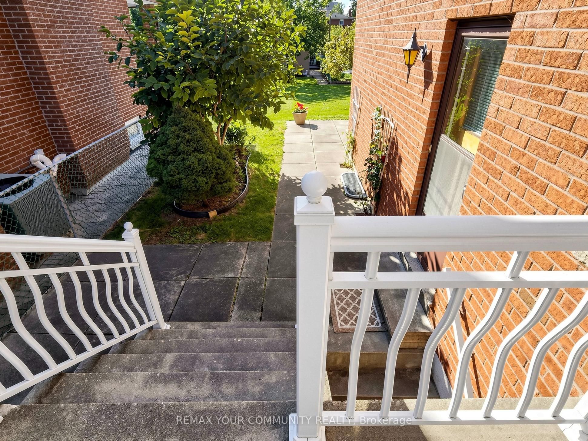 35 May Avenue Property Photo 38