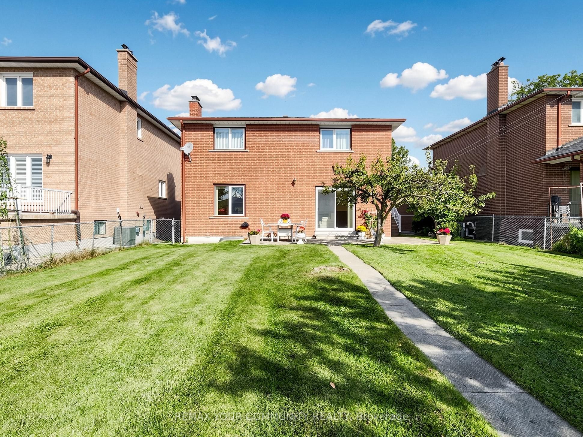35 May Avenue Property Photo 45