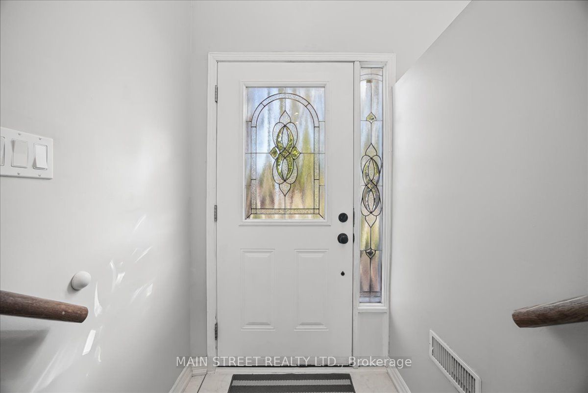 38 Townsend Avenue Property Photo 8
