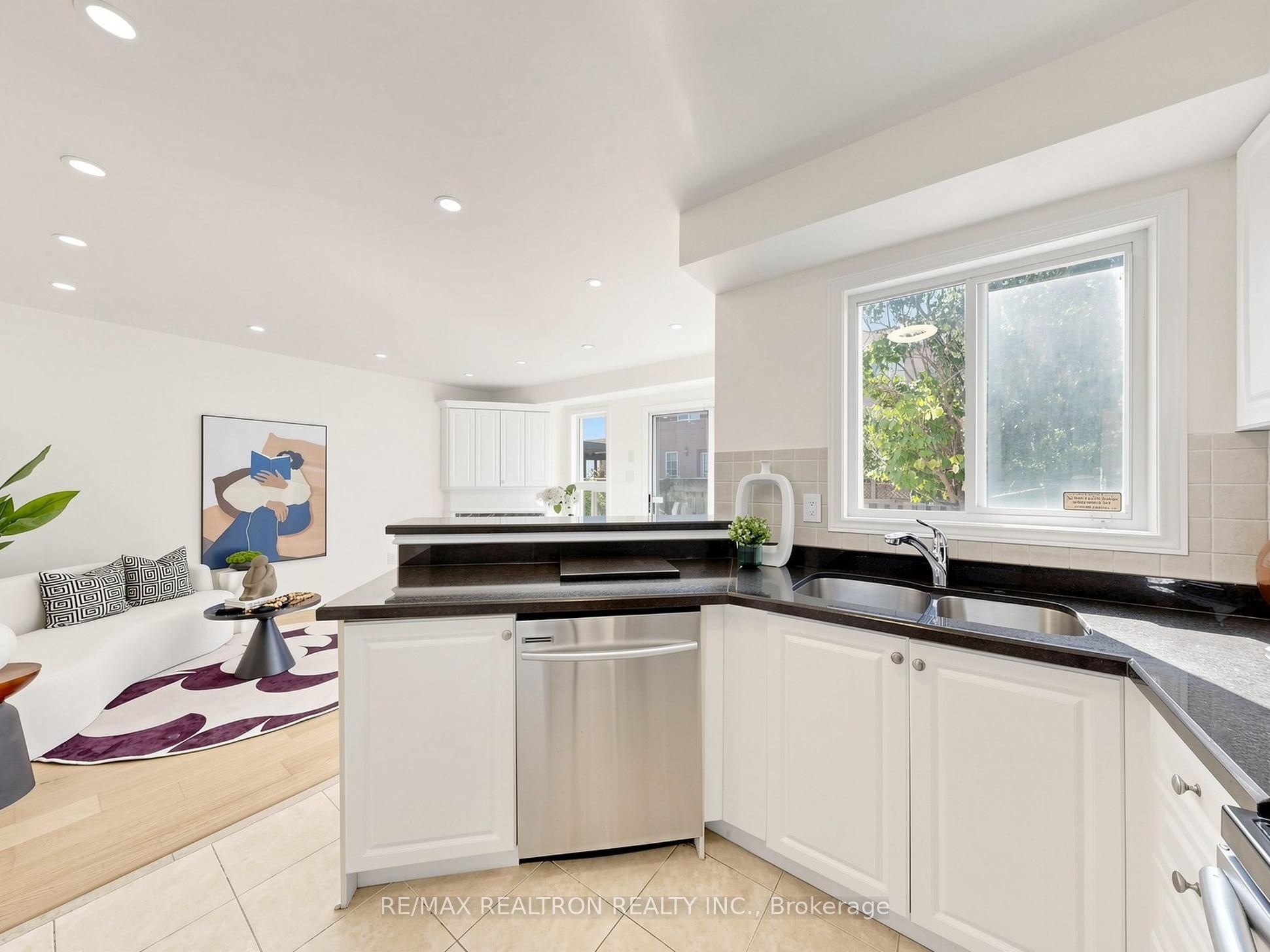 157 Nahanni Drive Property Photo 12