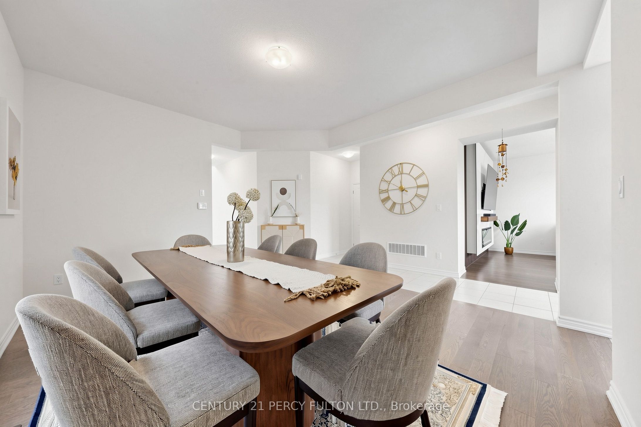 166 Ferragine Crescent Property Photo 17