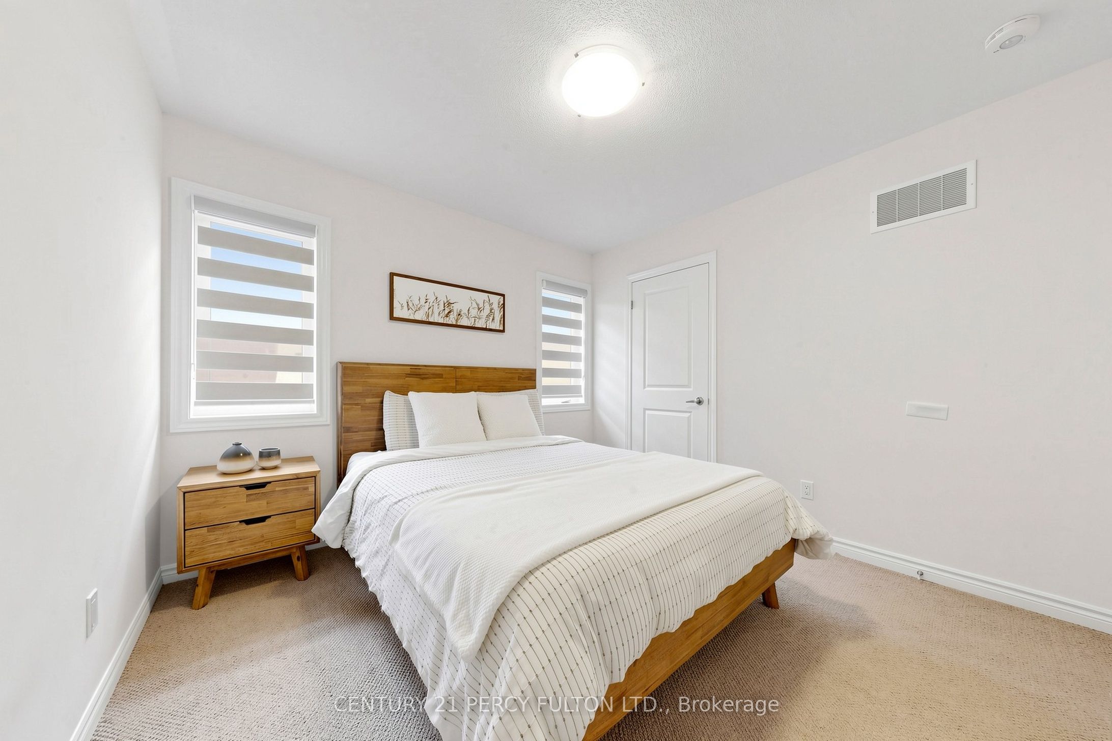 166 Ferragine Crescent Property Photo 27