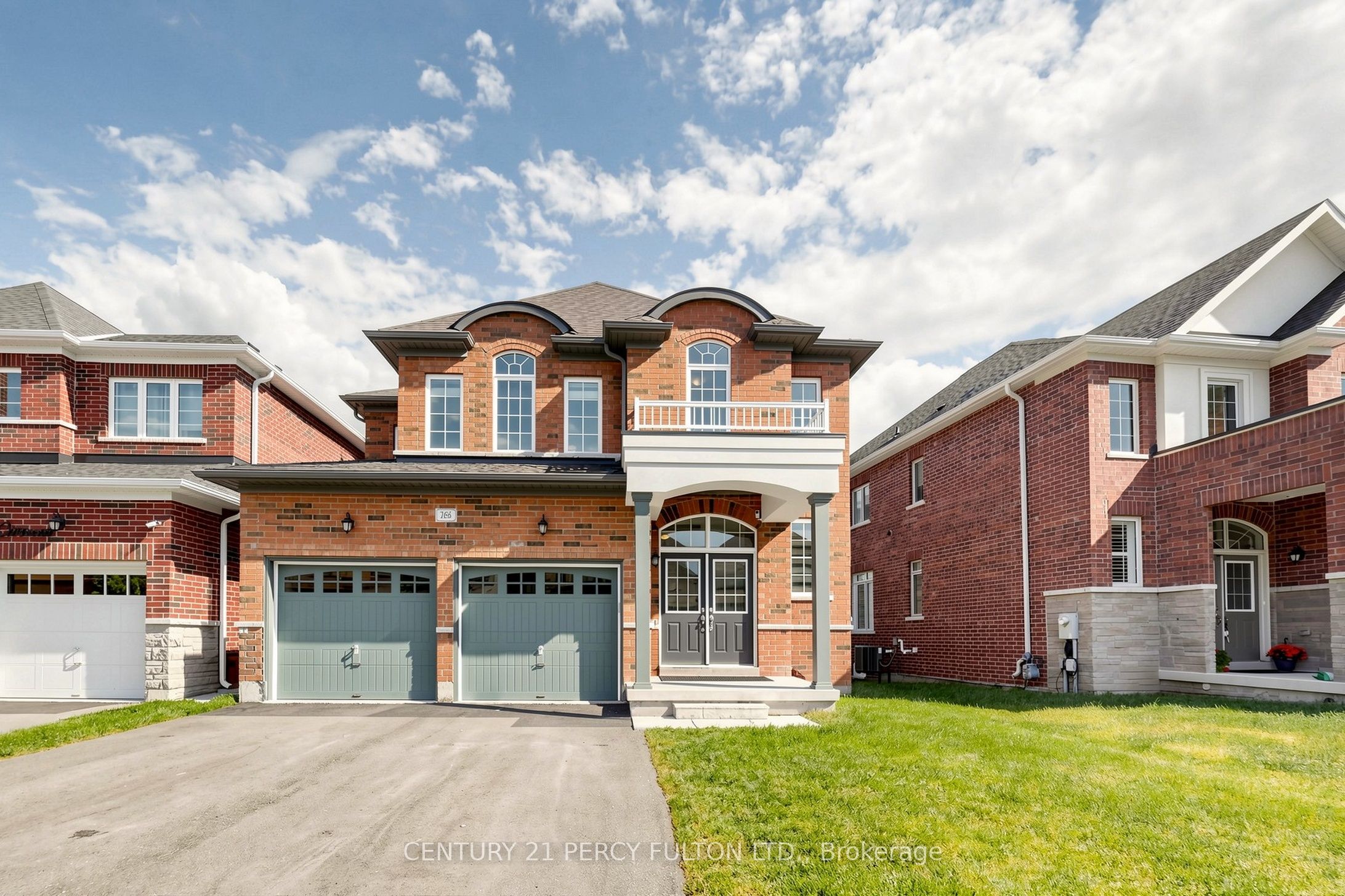 166 Ferragine Crescent Property Photo 32