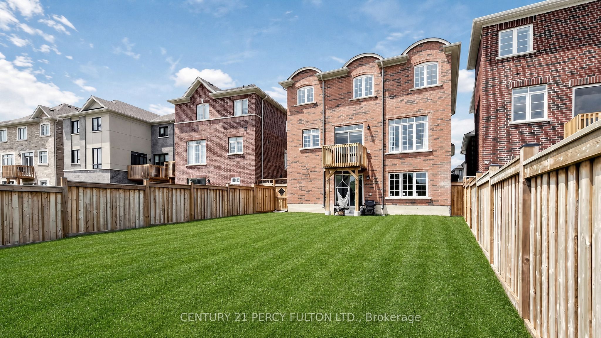 166 Ferragine Crescent Property Photo 33