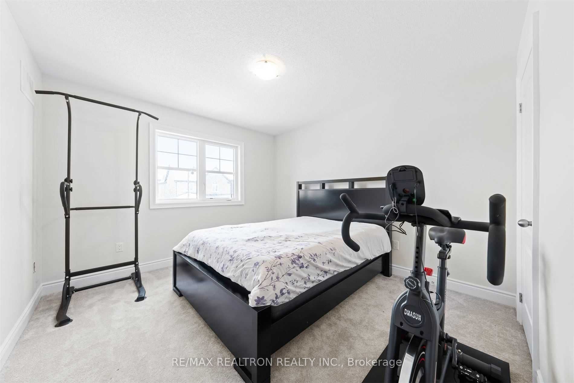 1172 Peelar Crescent Property Photo 19