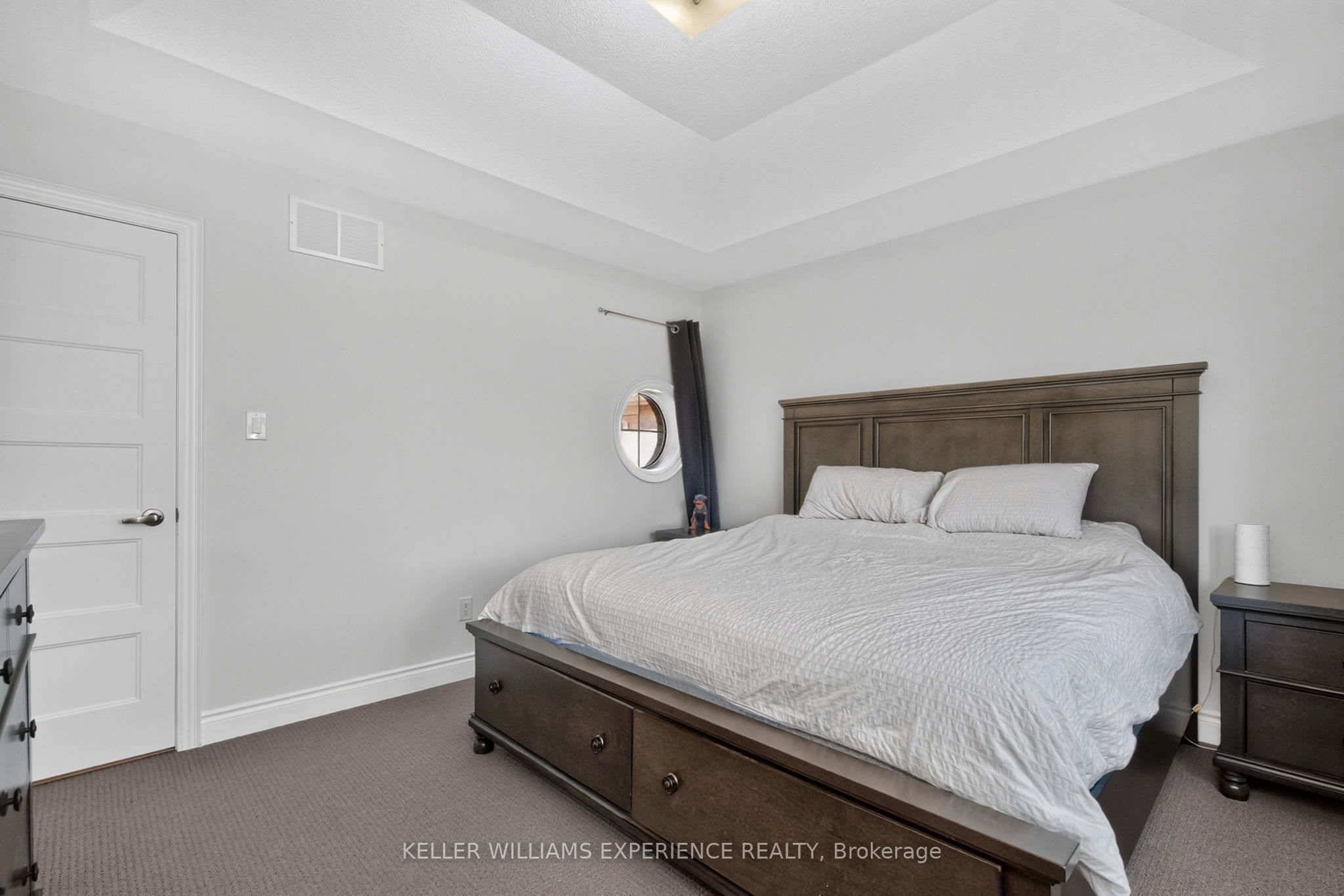 780 Green Street Property Photo 13