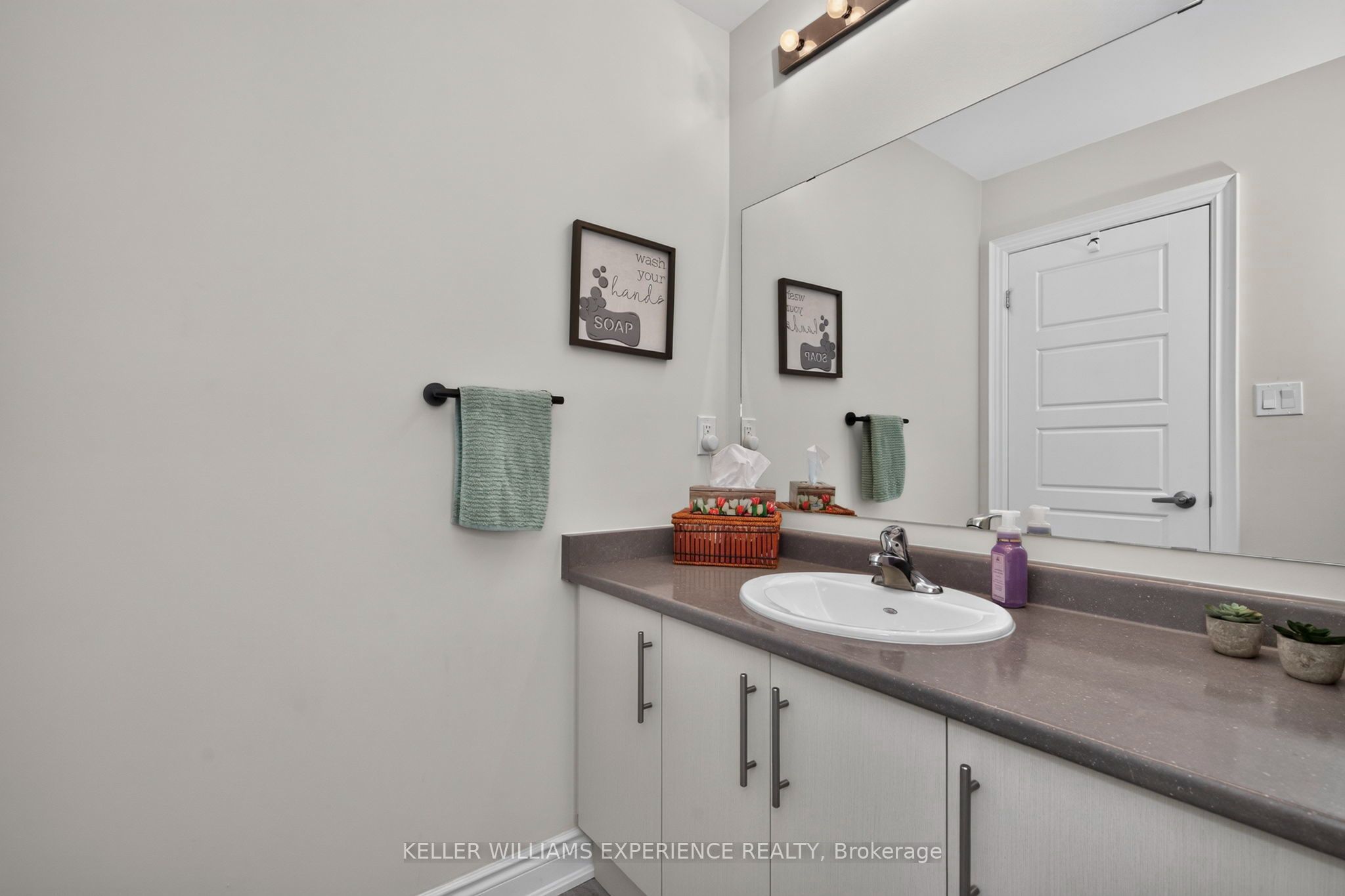 780 Green Street Property Photo 21