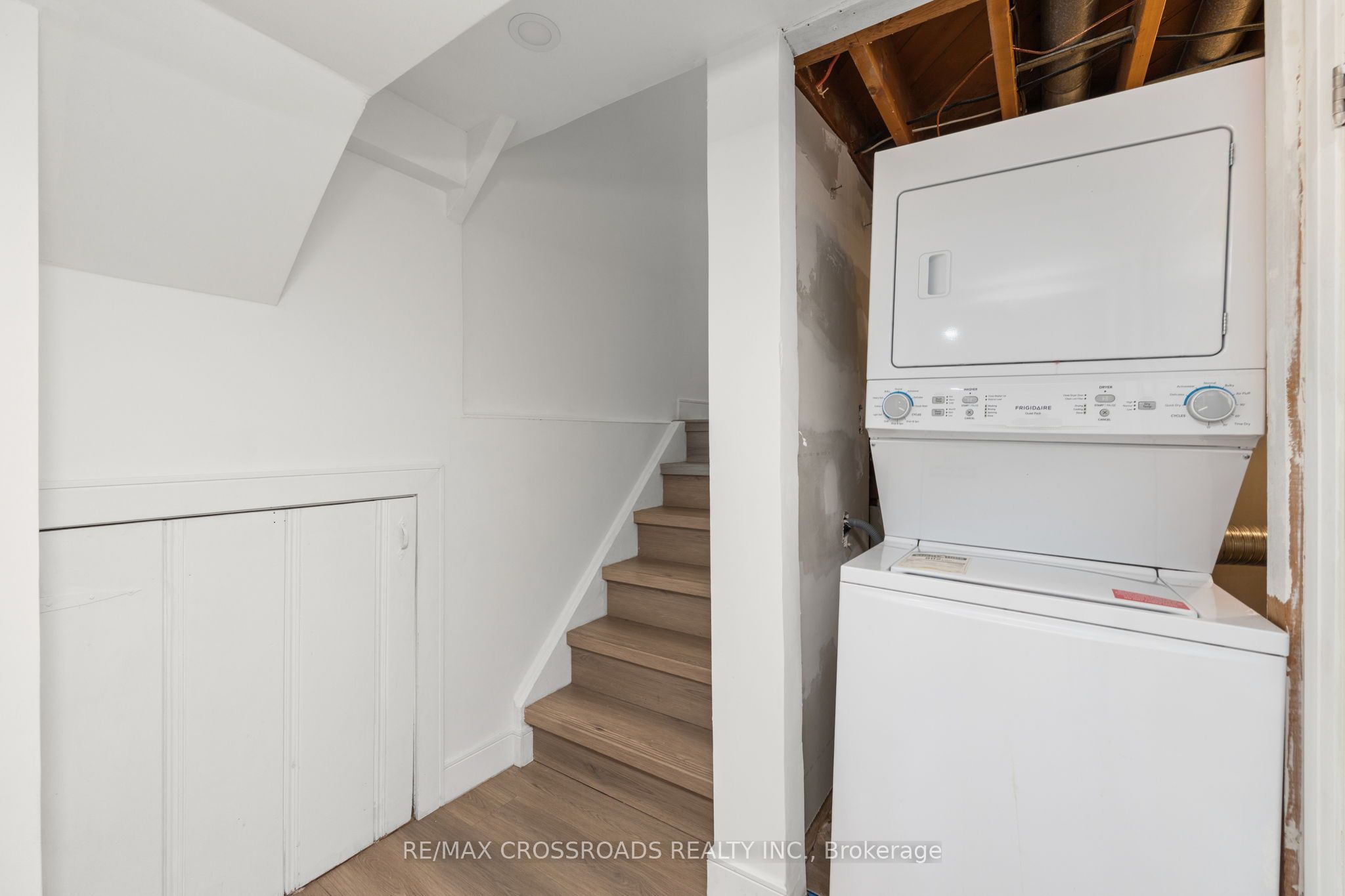 184 Laverock Avenue Property Photo 29