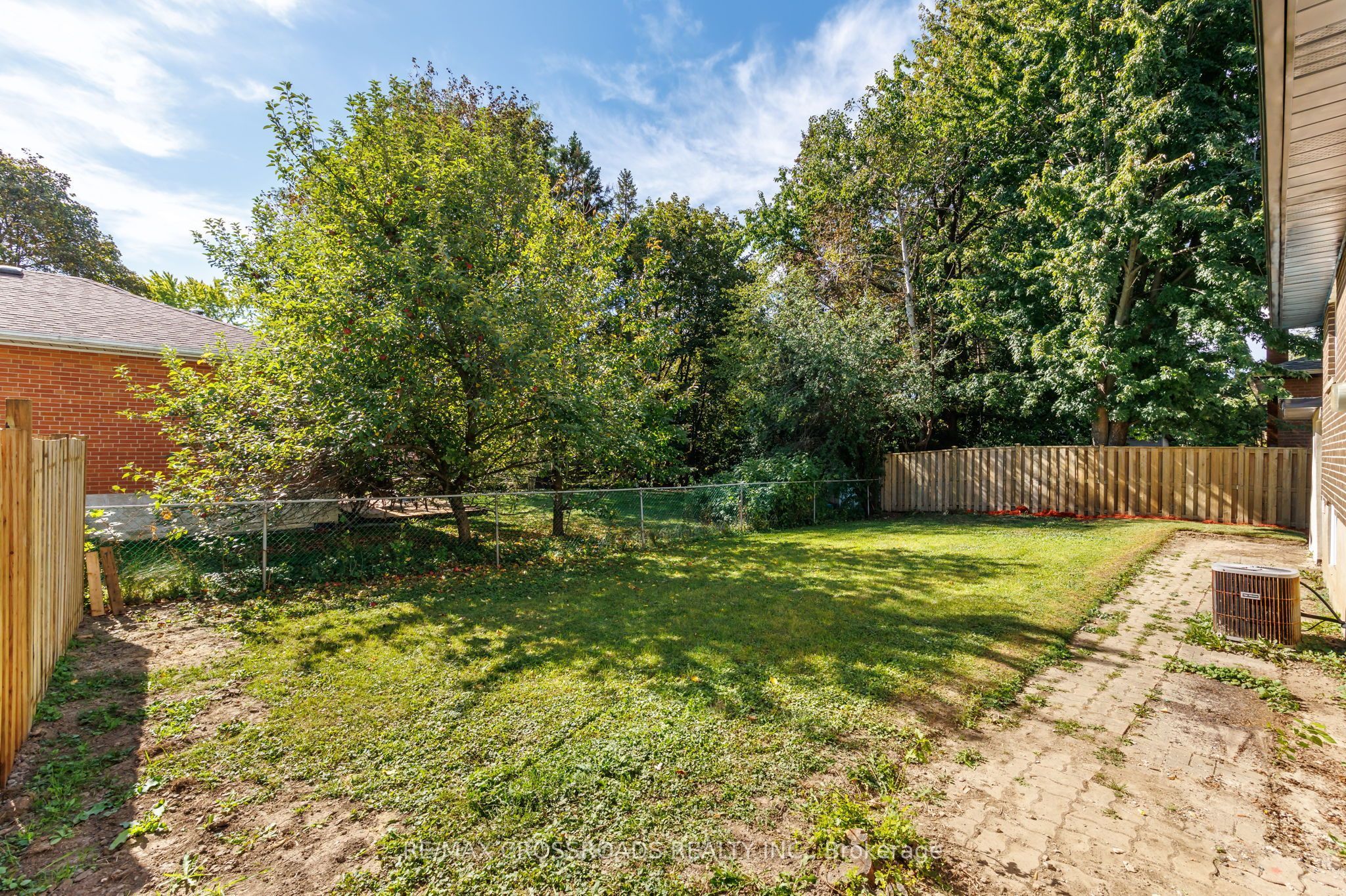 184 Laverock Avenue Property Photo 35