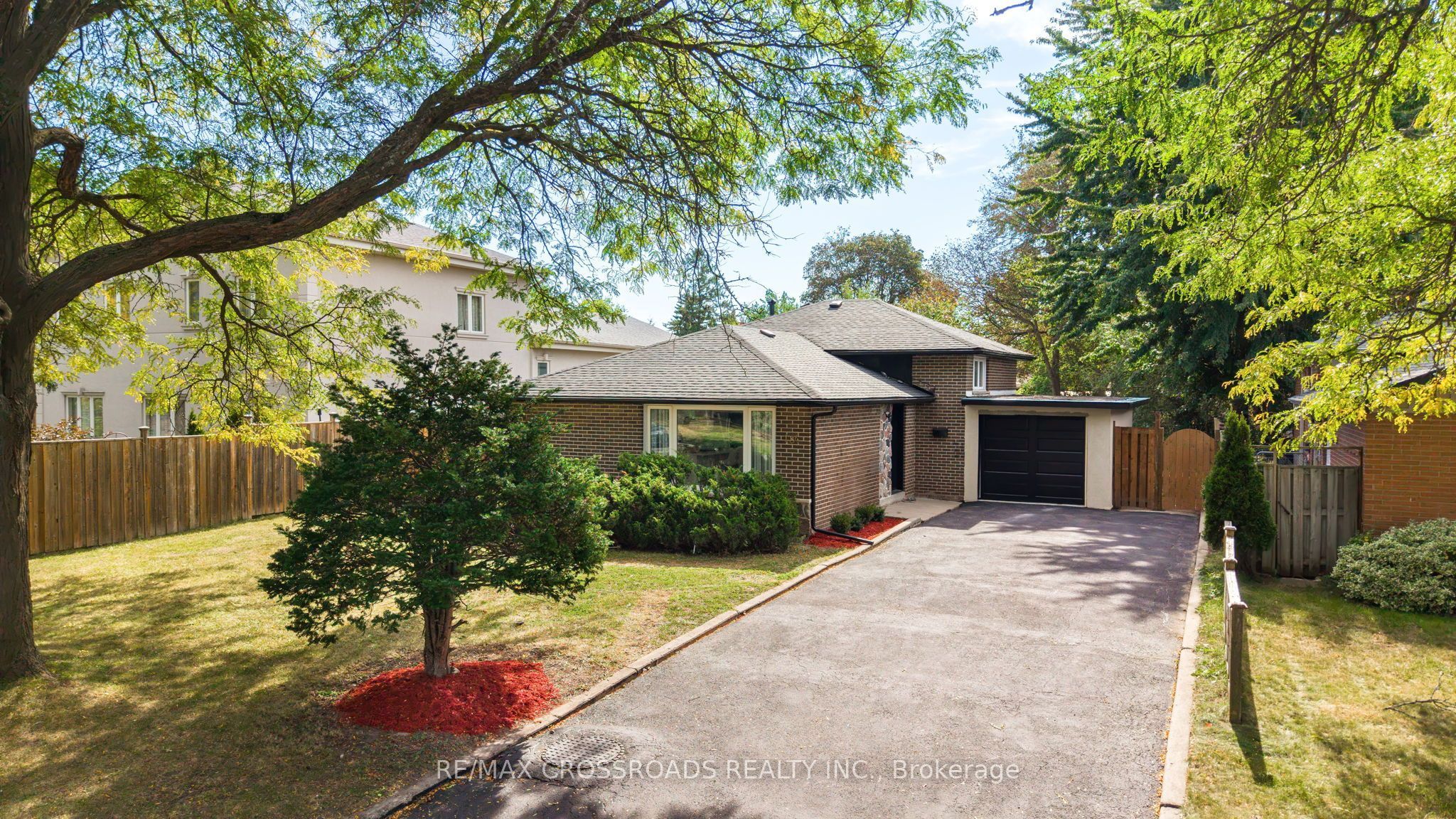 184 Laverock Avenue Property Photo 38