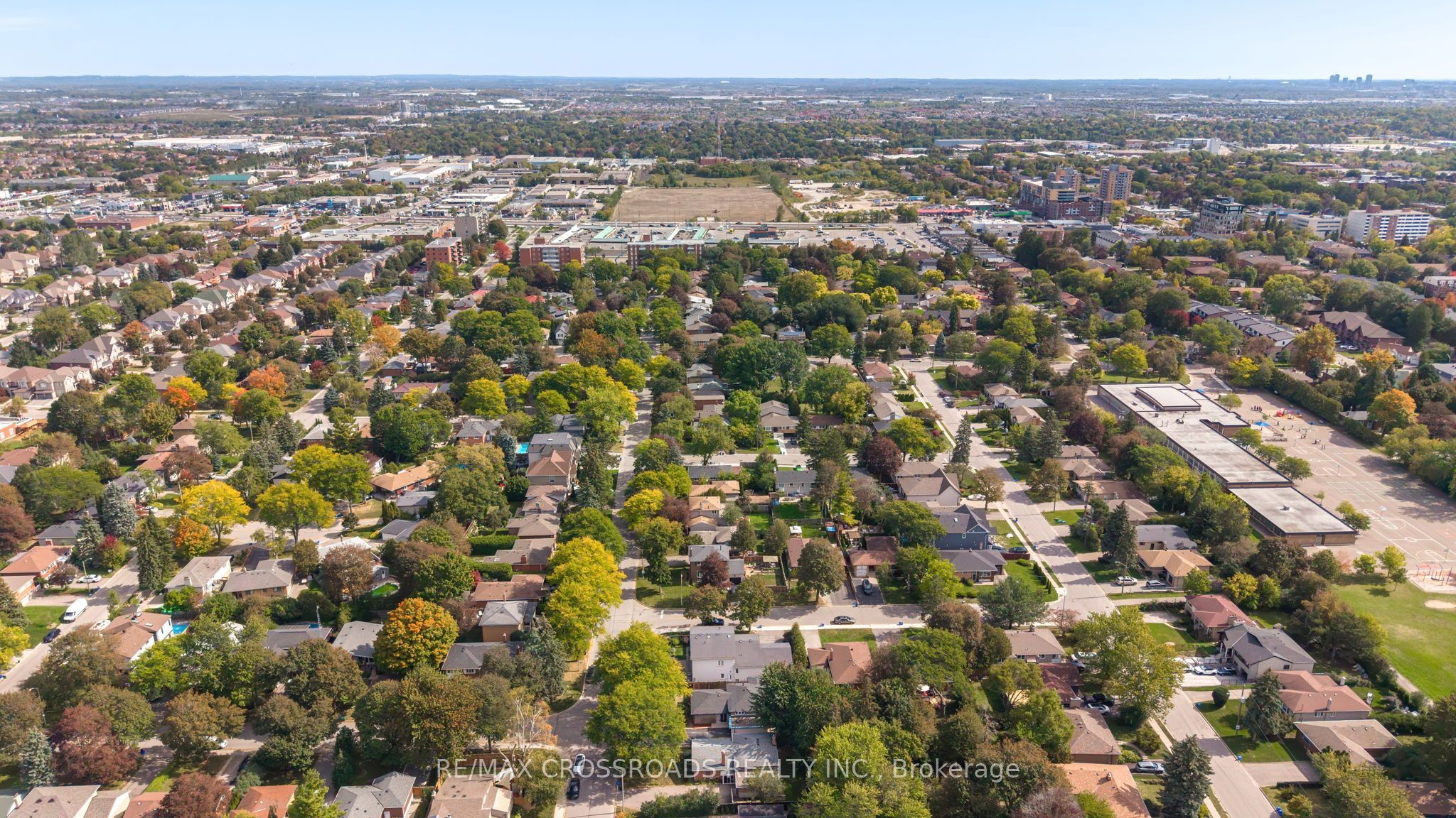 184 Laverock Avenue Property Photo 42