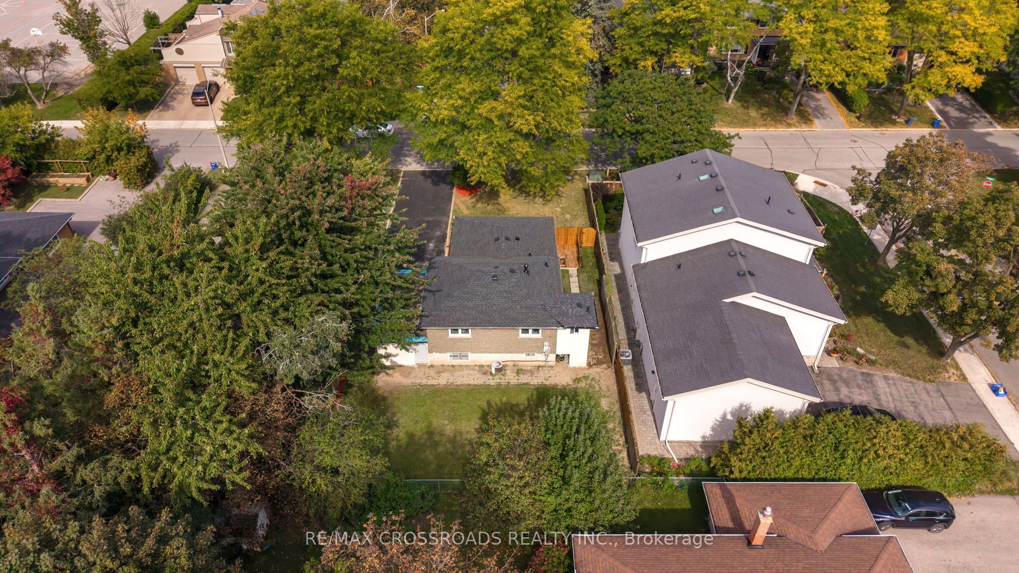 184 Laverock Avenue Property Photo 48