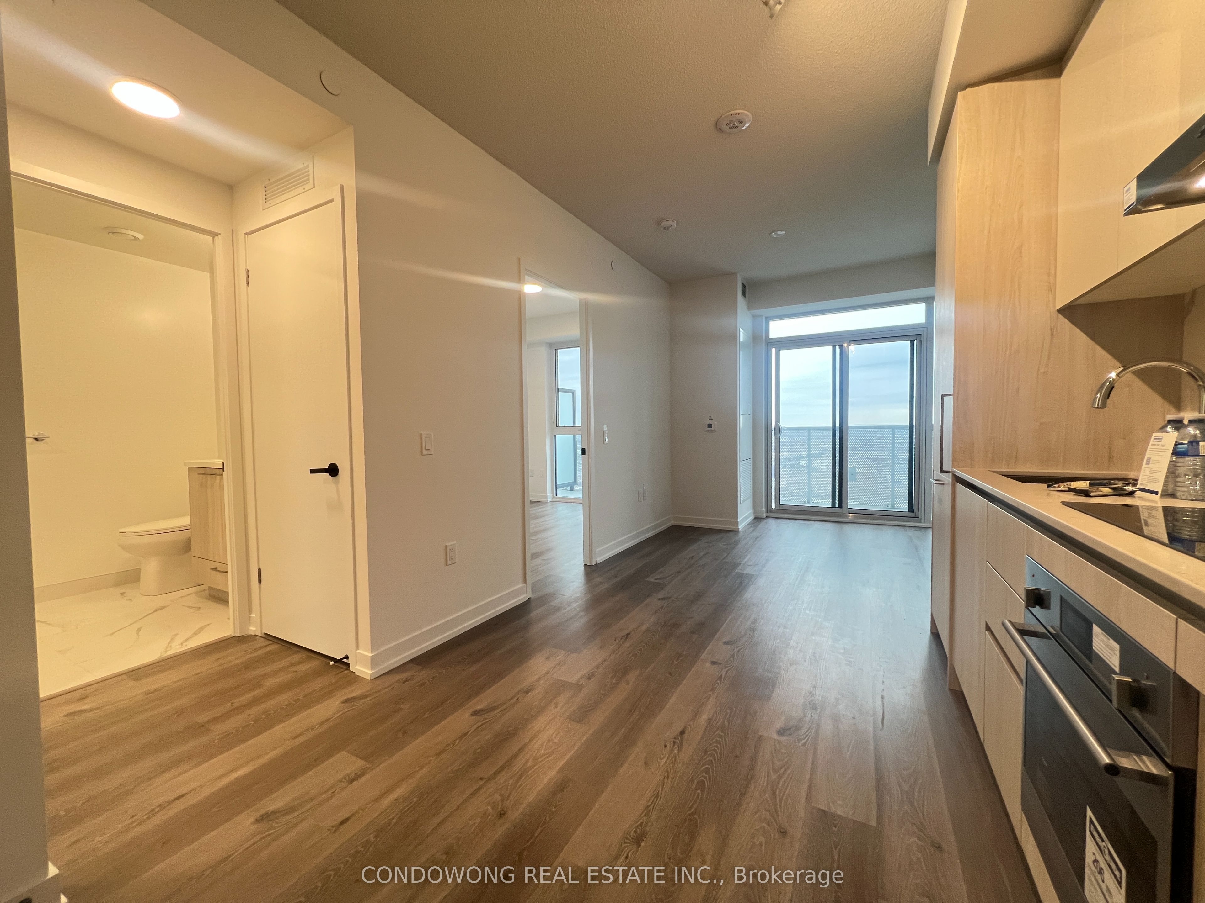 225 Commerce Street 2910 Property Photo 1