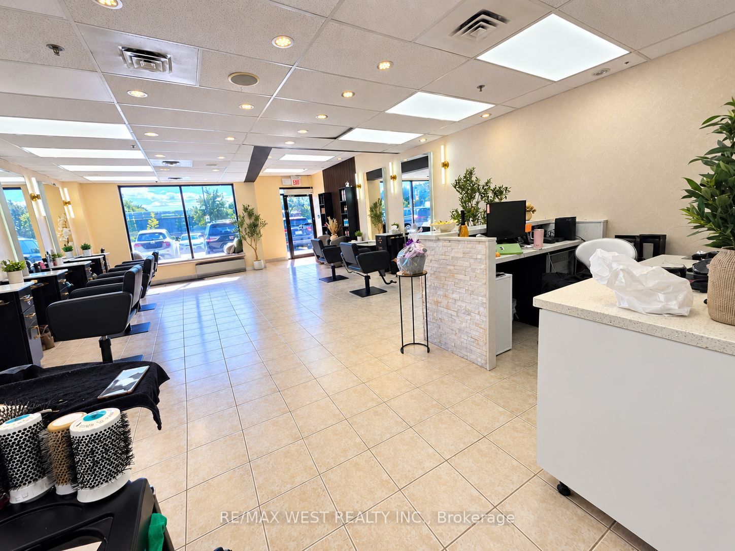 1102 Centre Street 1b - Lower Property Photo 4