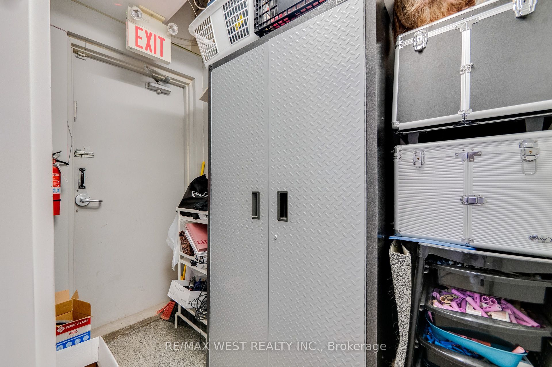 1102 Centre Street 1b - Lower Property Photo 12