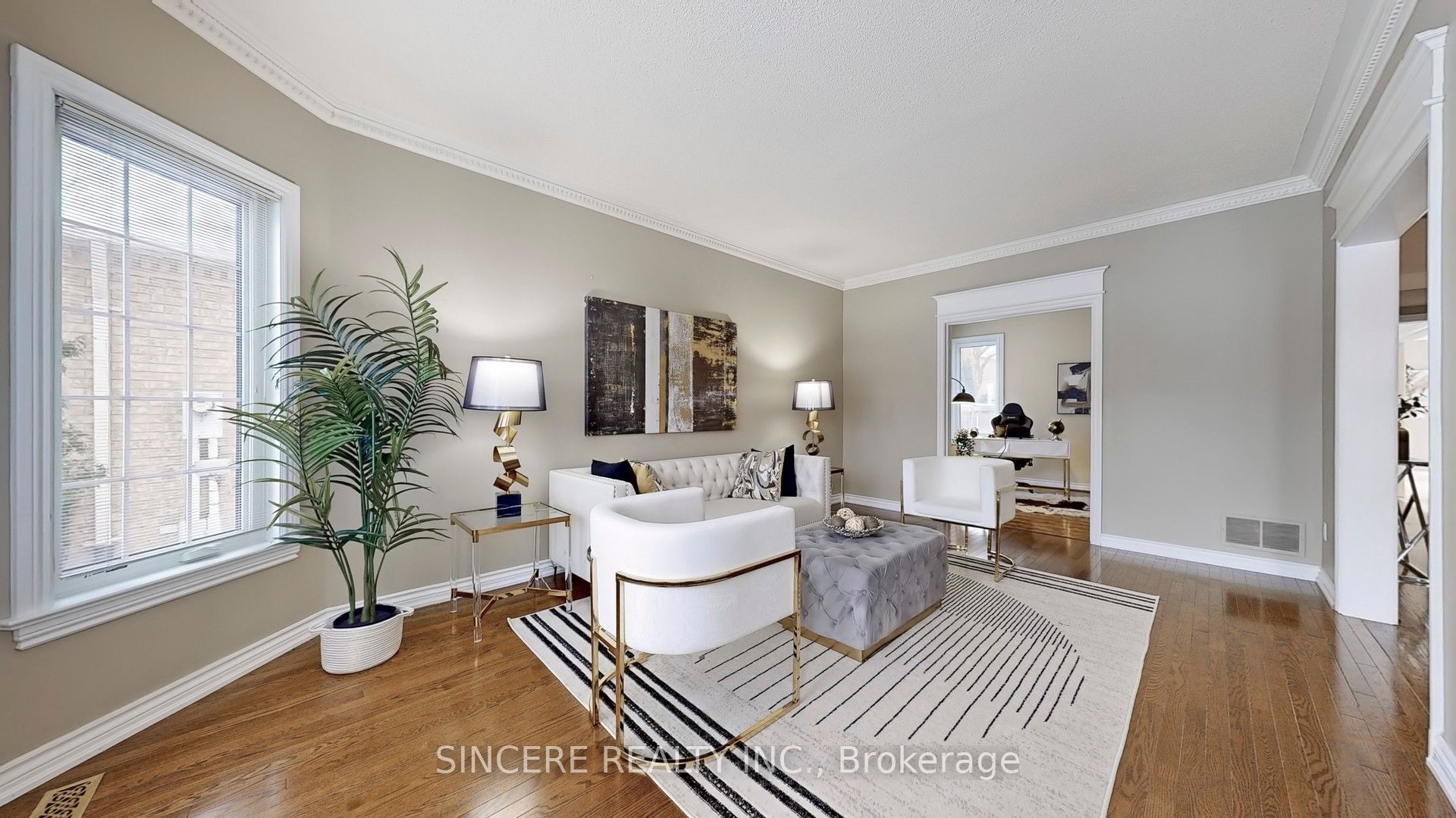 76 Braeside Square Property Photo 6