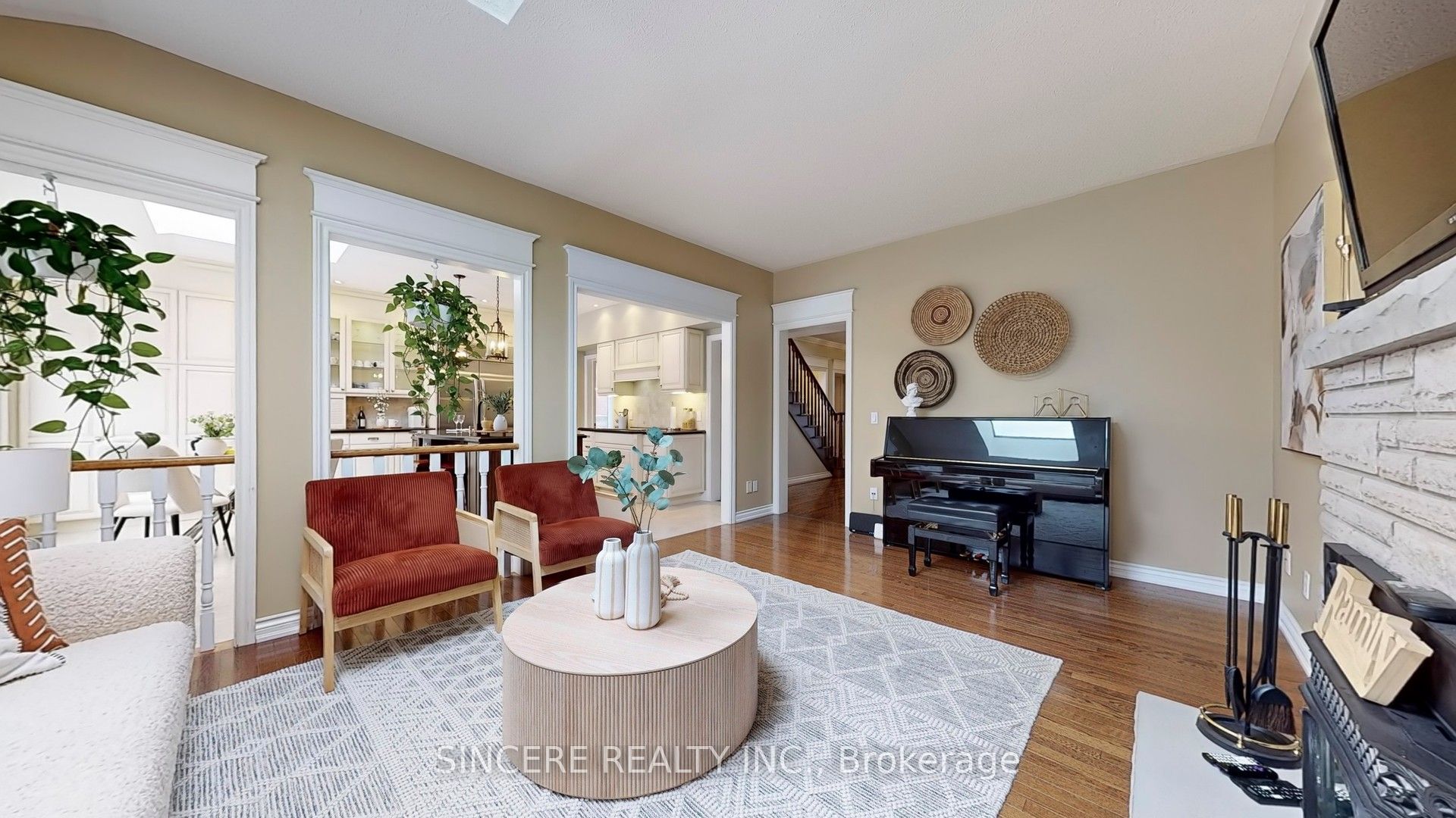 76 Braeside Square Property Photo 11