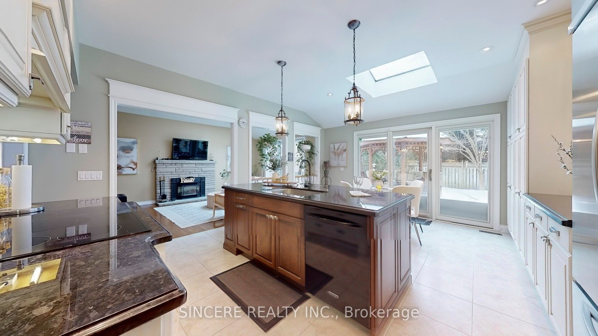 76 Braeside Square Property Photo 14