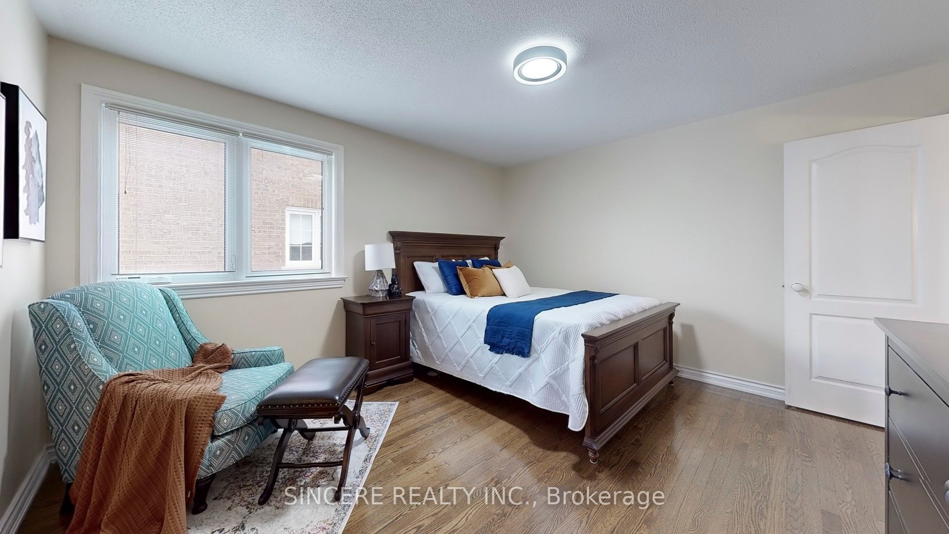 76 Braeside Square Property Photo 34