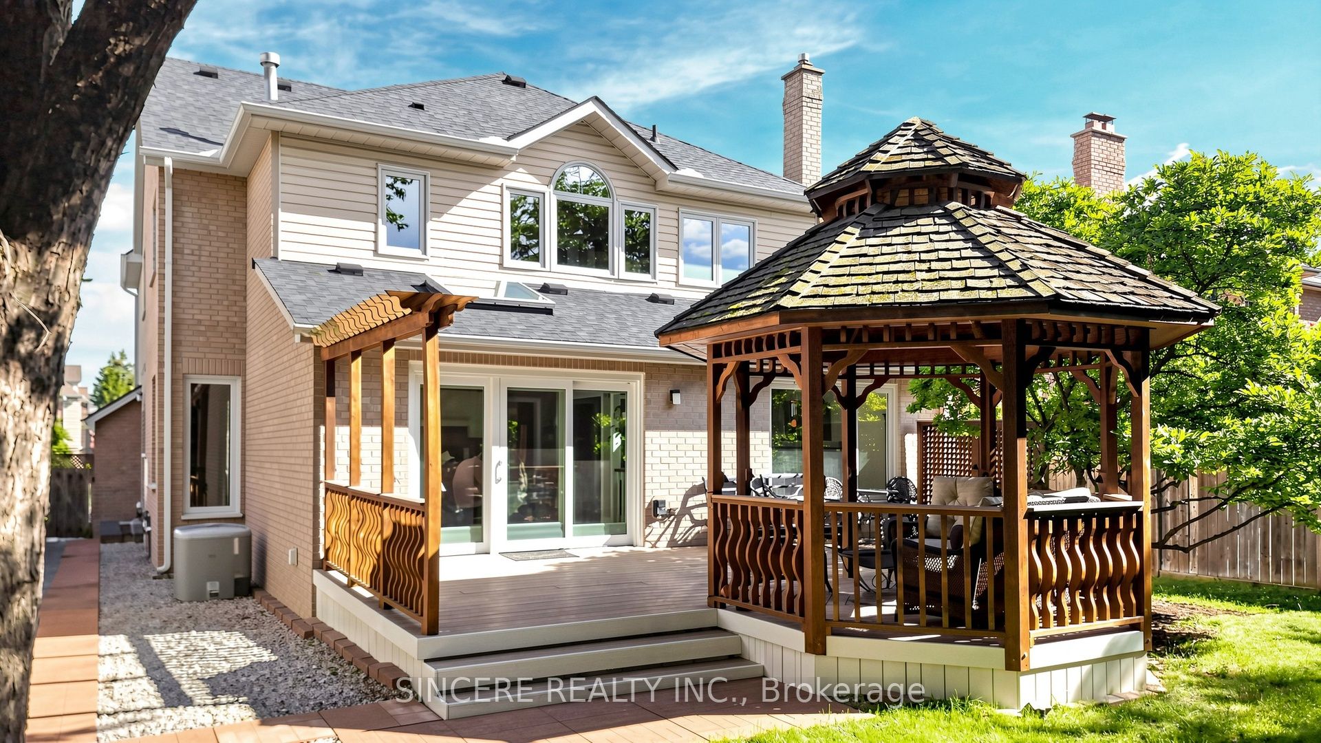 76 Braeside Square Property Photo 43
