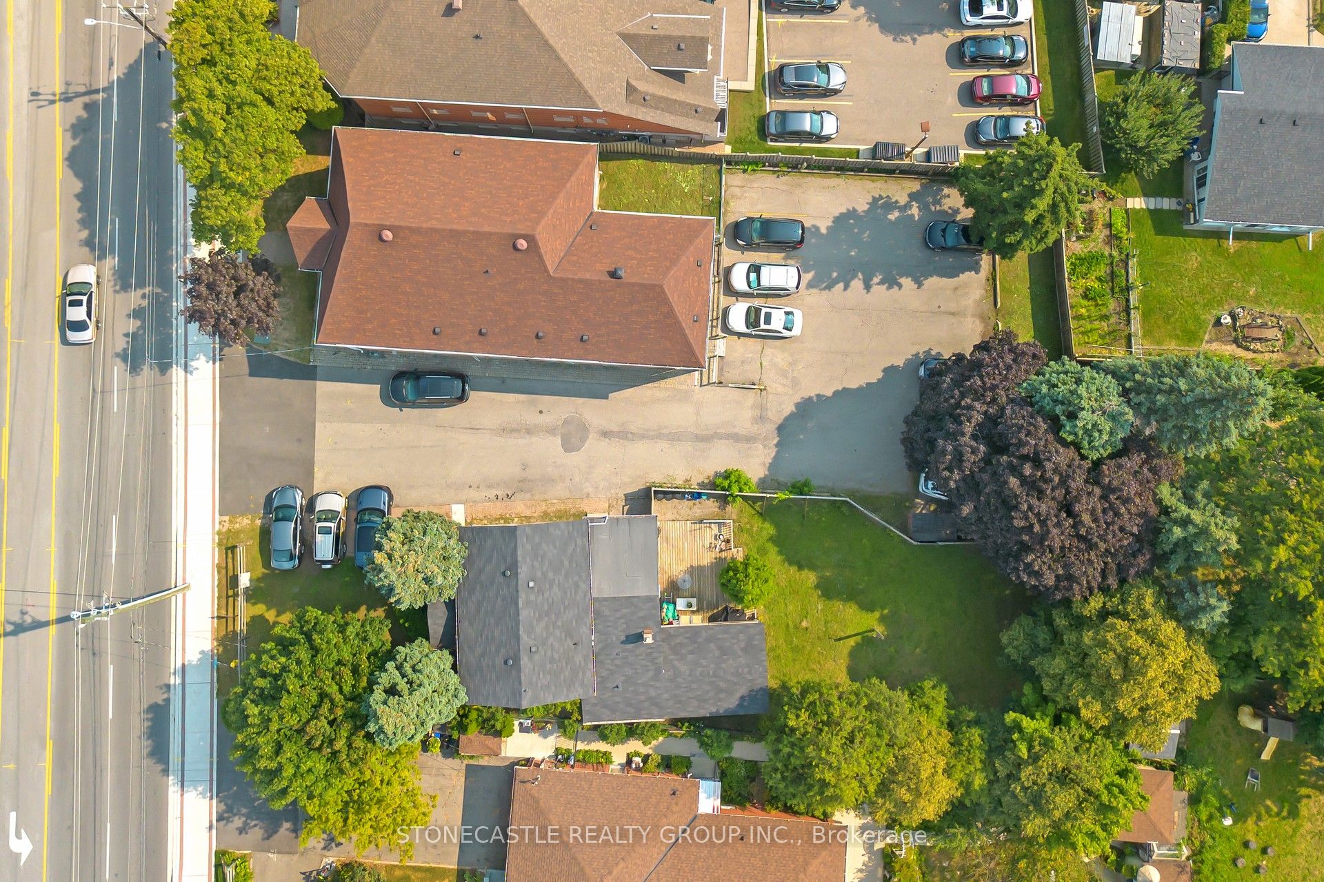 2321 Major Mackenzie Drive W Property Photo 1