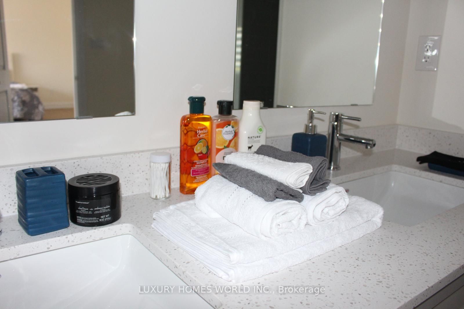 223 Seguin Street Property Photo 11