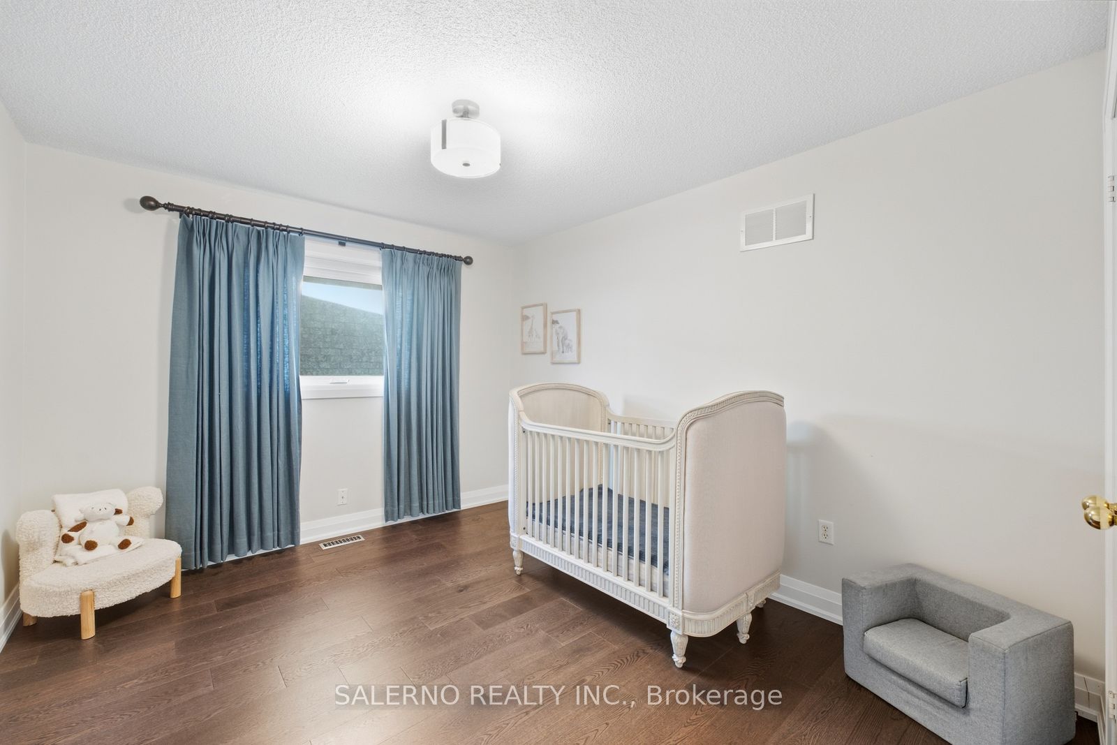 192 Veneto Drive Property Photo 29